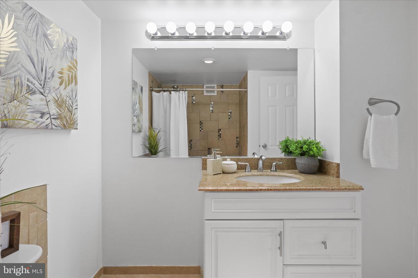 301 N BEAUREGARD ST #1605, ALEXANDRIA, Virginia 22312, 2 Bedrooms Bedrooms, ,2 BathroomsBathrooms,Residential,For sale,301 N BEAUREGARD ST #1605,VAAX2051722 MLS # VAAX2051722 301 N BEAUREGARD ST #1605, ALEXANDRIA, Virginia 22312, 2 Bedrooms Bedrooms, ,2 BathroomsBathrooms,Residential,For sale,301 N BEAUREGARD ST #1605,VAAX2051722 MLS # VAAX2051722