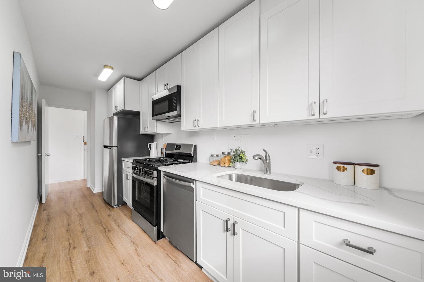 4000 TUNLAW RD NW #811, WASHINGTON, District Of Columbia 20007, 1 Bedroom Bedrooms, ,1 BathroomBathrooms,Residential,For sale,4000 TUNLAW RD NW #811,DCDC2231408 MLS # DCDC2231408