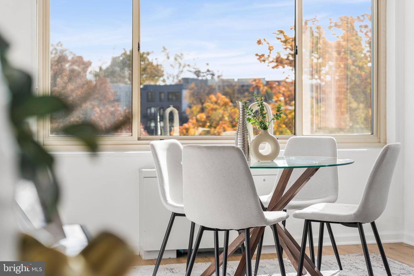 4000 TUNLAW RD NW #811, WASHINGTON, District Of Columbia 20007, 1 Bedroom Bedrooms, ,1 BathroomBathrooms,Residential,For sale,4000 TUNLAW RD NW #811,DCDC2231408 MLS # DCDC2231408