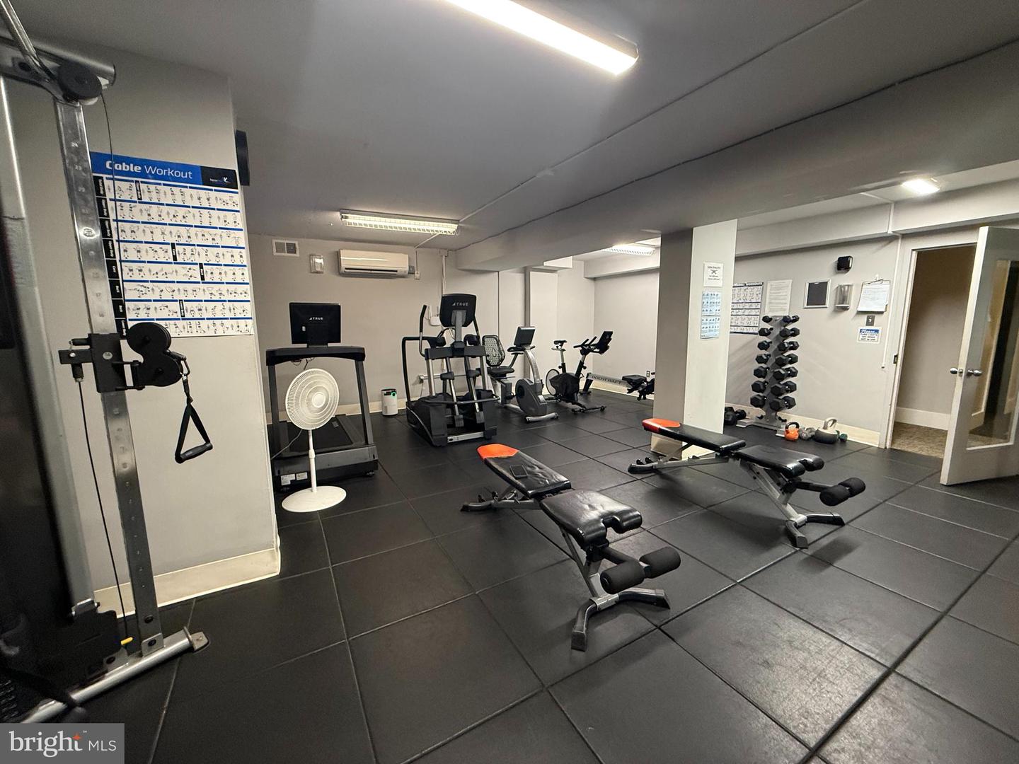 4000 TUNLAW RD NW #811, WASHINGTON, District Of Columbia 20007, 1 Bedroom Bedrooms, ,1 BathroomBathrooms,Residential,For sale,4000 TUNLAW RD NW #811,DCDC2231408 MLS # DCDC2231408