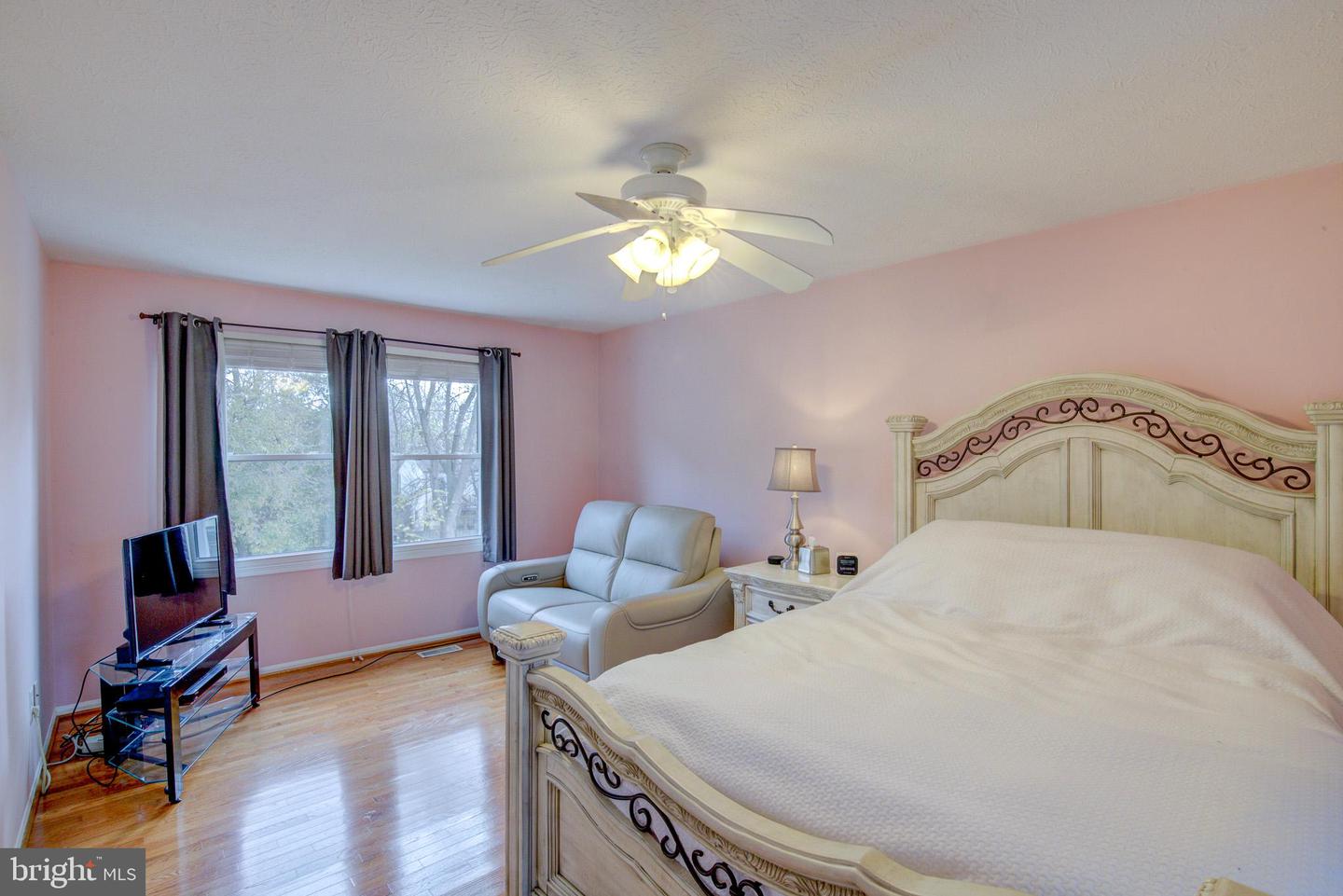 2629 NEW BANNER LN, HERNDON, Virginia 20171, 4 Bedrooms Bedrooms, 14 Rooms Rooms,3 BathroomsBathrooms,Residential,For sale,2629 NEW BANNER LN,VAFX2278736 MLS # VAFX2278736 2629 NEW BANNER LN, HERNDON, Virginia 20171, 4 Bedrooms Bedrooms, 14 Rooms Rooms,3 BathroomsBathrooms,Residential,For sale,2629 NEW BANNER LN,VAFX2278736 MLS # VAFX2278736