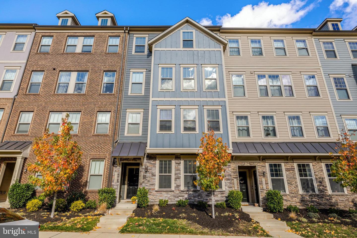 1130 MADEIRA TER SE, LEESBURG, Virginia 20175, 3 Bedrooms Bedrooms, ,2 BathroomsBathrooms,Residential,For sale,1130 MADEIRA TER SE,VALO2111032 MLS # VALO2111032 1130 MADEIRA TER SE, LEESBURG, Virginia 20175, 3 Bedrooms Bedrooms, ,2 BathroomsBathrooms,Residential,For sale,1130 MADEIRA TER SE,VALO2111032 MLS # VALO2111032