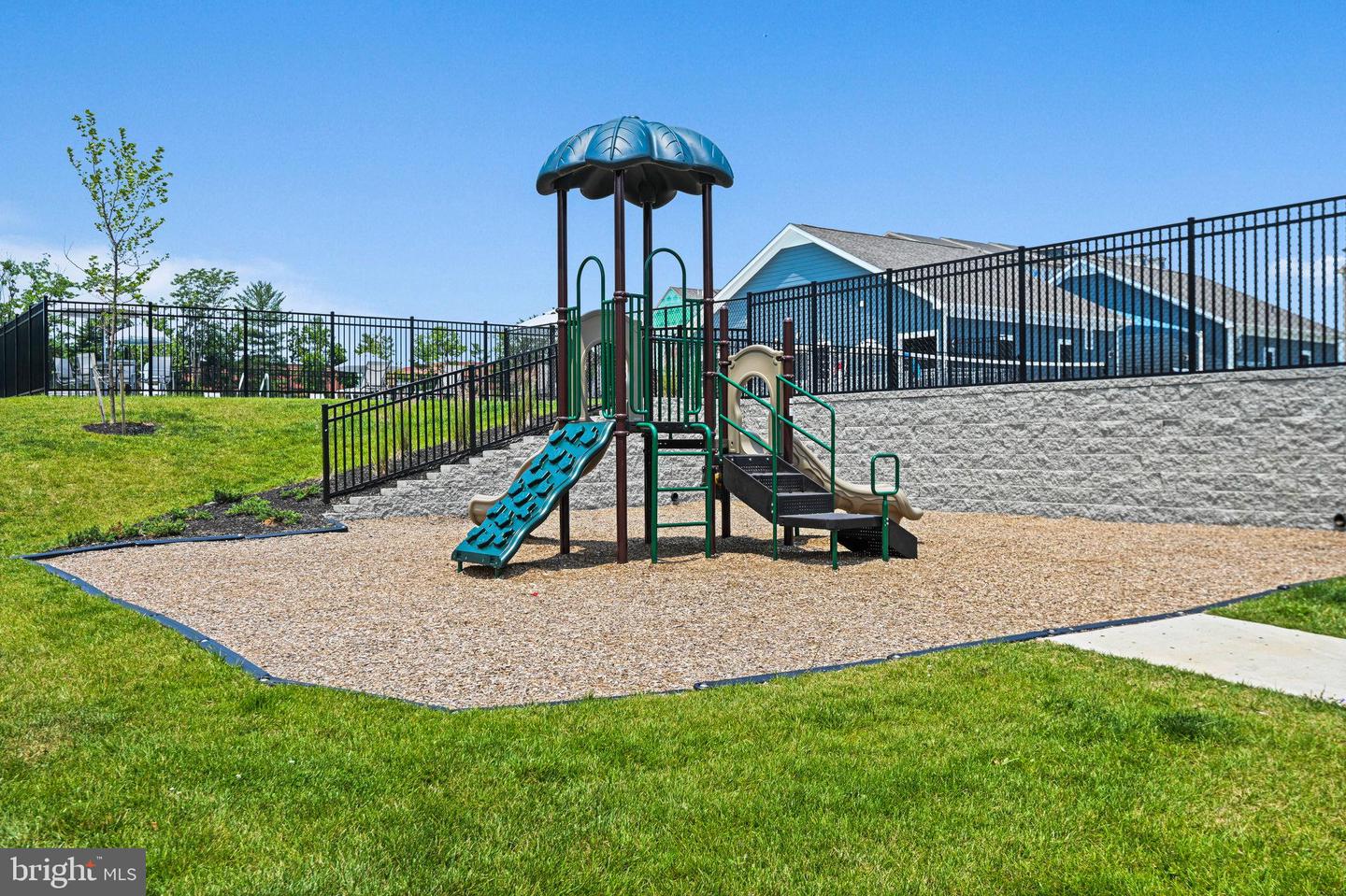 1130 MADEIRA TER SE, LEESBURG, Virginia 20175, 3 Bedrooms Bedrooms, ,2 BathroomsBathrooms,Residential,For sale,1130 MADEIRA TER SE,VALO2111032 MLS # VALO2111032 1130 MADEIRA TER SE, LEESBURG, Virginia 20175, 3 Bedrooms Bedrooms, ,2 BathroomsBathrooms,Residential,For sale,1130 MADEIRA TER SE,VALO2111032 MLS # VALO2111032