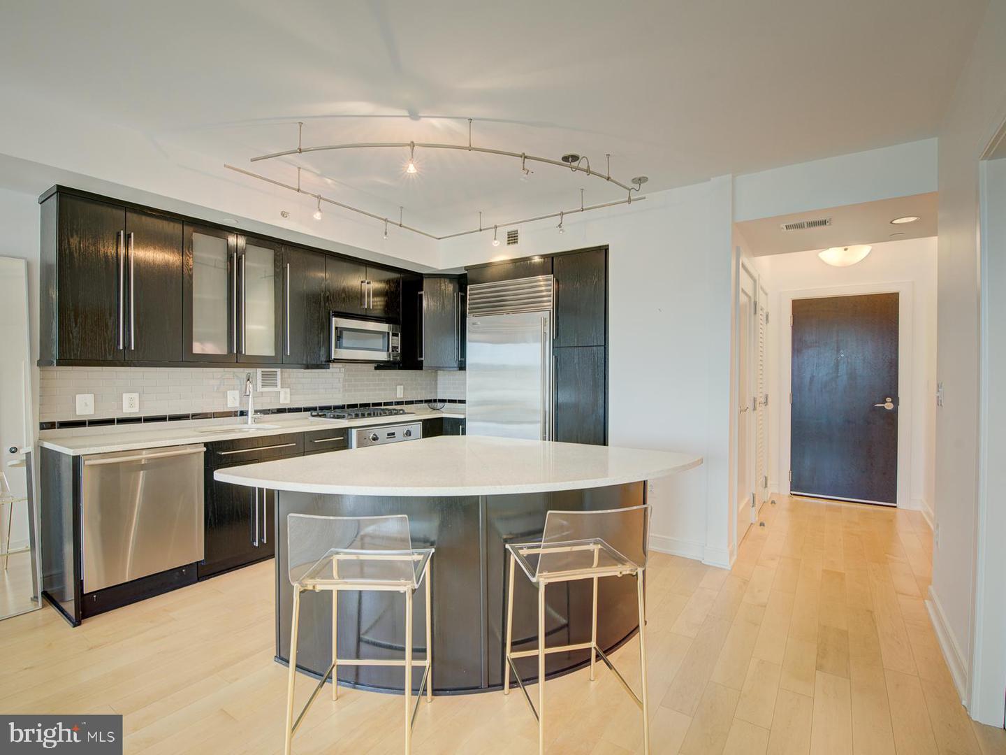 1111 N 19 ST N #1509, ARLINGTON, Virginia 22209, 1 Bedroom Bedrooms, 3 Rooms Rooms,1 BathroomBathrooms,Residential,For sale,1111 N 19 ST N #1509,VAAR2065970 MLS # VAAR2065970 1111 N 19 ST N #1509, ARLINGTON, Virginia 22209, 1 Bedroom Bedrooms, 3 Rooms Rooms,1 BathroomBathrooms,Residential,For sale,1111 N 19 ST N #1509,VAAR2065970 MLS # VAAR2065970