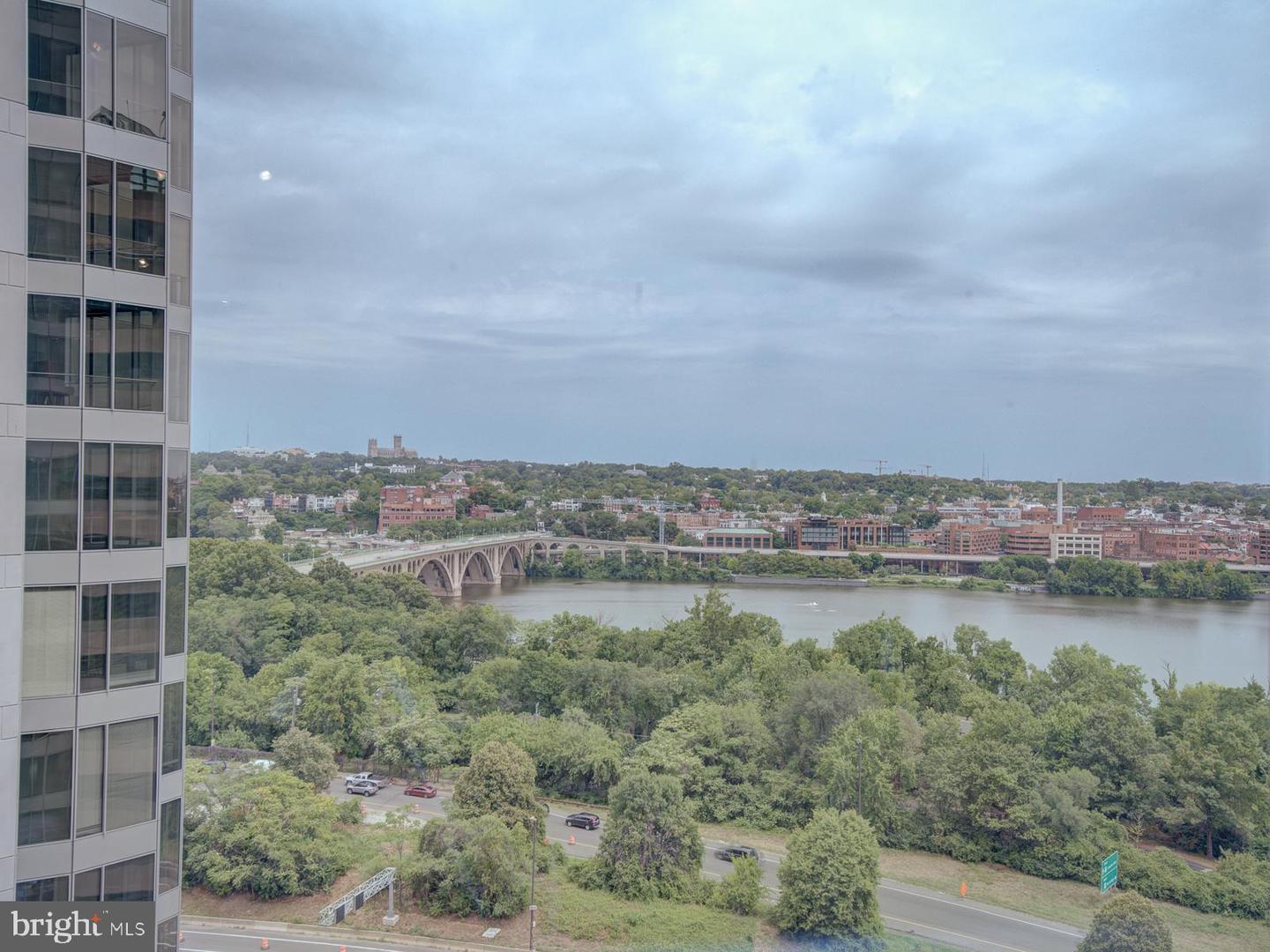 1111 N 19 ST N #1509, ARLINGTON, Virginia 22209, 1 Bedroom Bedrooms, 3 Rooms Rooms,1 BathroomBathrooms,Residential,For sale,1111 N 19 ST N #1509,VAAR2065970 MLS # VAAR2065970 1111 N 19 ST N #1509, ARLINGTON, Virginia 22209, 1 Bedroom Bedrooms, 3 Rooms Rooms,1 BathroomBathrooms,Residential,For sale,1111 N 19 ST N #1509,VAAR2065970 MLS # VAAR2065970