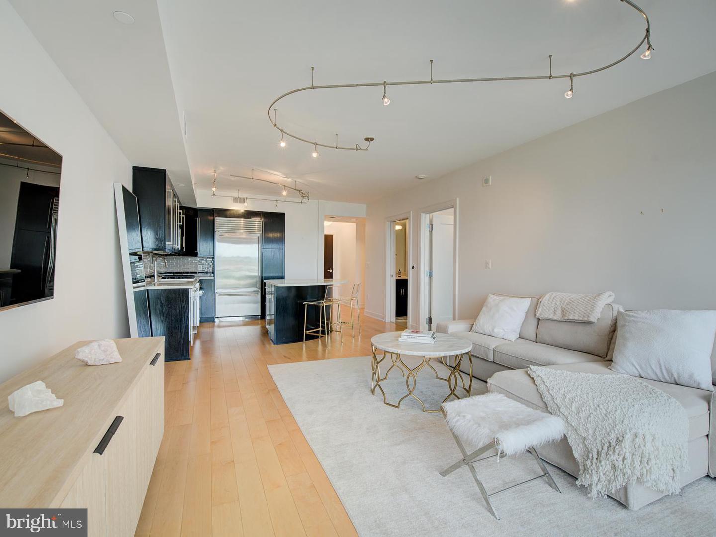 1111 N 19 ST N #1509, ARLINGTON, Virginia 22209, 1 Bedroom Bedrooms, 3 Rooms Rooms,1 BathroomBathrooms,Residential,For sale,1111 N 19 ST N #1509,VAAR2065970 MLS # VAAR2065970 1111 N 19 ST N #1509, ARLINGTON, Virginia 22209, 1 Bedroom Bedrooms, 3 Rooms Rooms,1 BathroomBathrooms,Residential,For sale,1111 N 19 ST N #1509,VAAR2065970 MLS # VAAR2065970