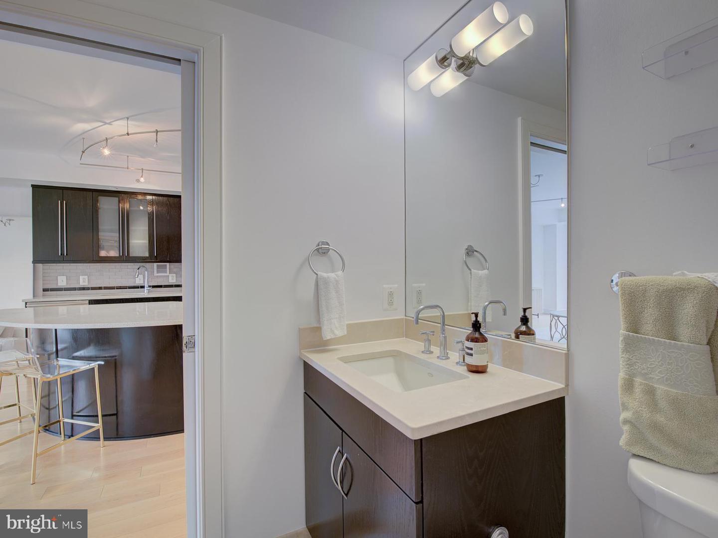 1111 N 19 ST N #1509, ARLINGTON, Virginia 22209, 1 Bedroom Bedrooms, 3 Rooms Rooms,1 BathroomBathrooms,Residential,For sale,1111 N 19 ST N #1509,VAAR2065970 MLS # VAAR2065970 1111 N 19 ST N #1509, ARLINGTON, Virginia 22209, 1 Bedroom Bedrooms, 3 Rooms Rooms,1 BathroomBathrooms,Residential,For sale,1111 N 19 ST N #1509,VAAR2065970 MLS # VAAR2065970