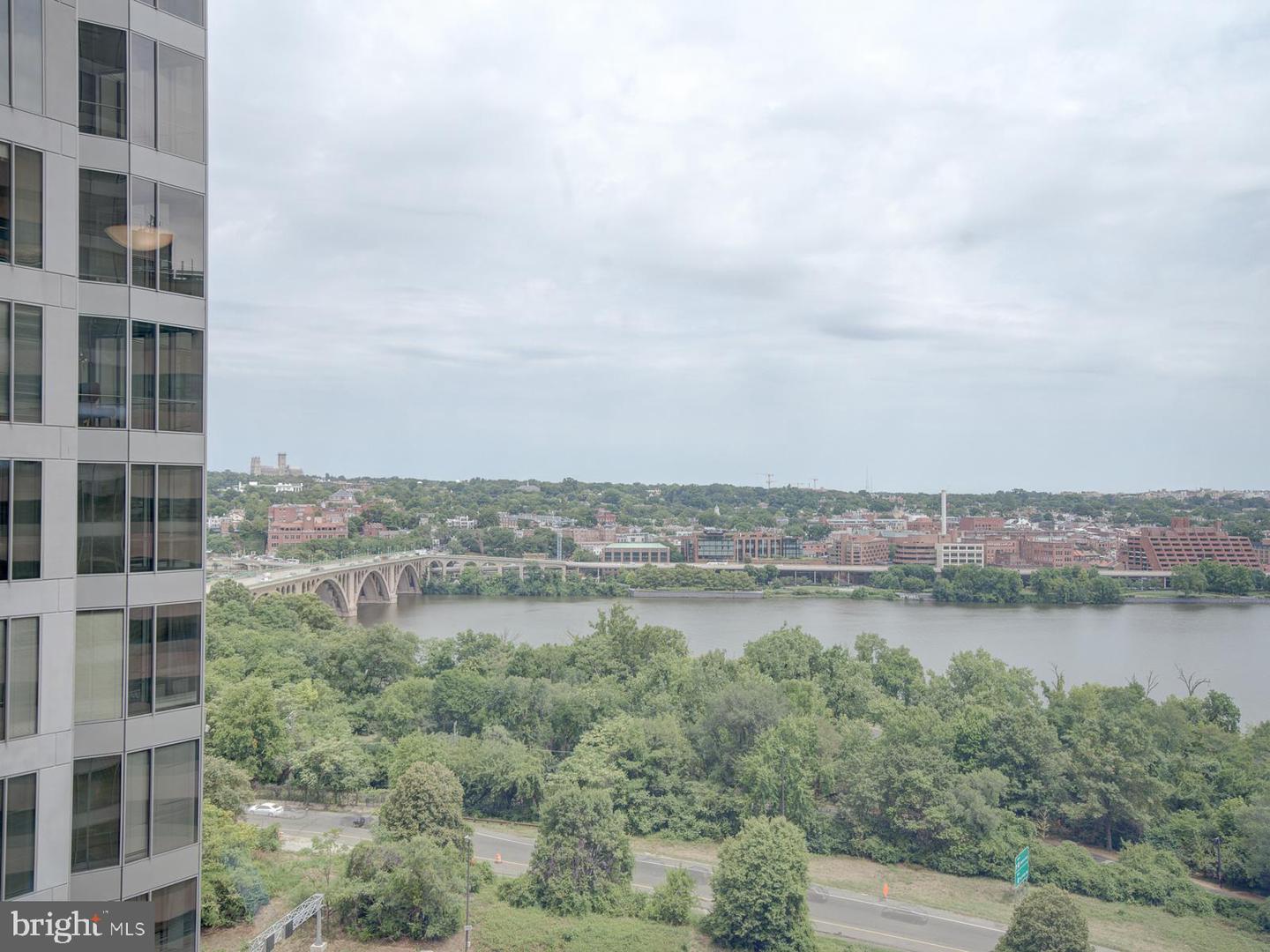 1111 N 19 ST N #1509, ARLINGTON, Virginia 22209, 1 Bedroom Bedrooms, 3 Rooms Rooms,1 BathroomBathrooms,Residential,For sale,1111 N 19 ST N #1509,VAAR2065970 MLS # VAAR2065970 1111 N 19 ST N #1509, ARLINGTON, Virginia 22209, 1 Bedroom Bedrooms, 3 Rooms Rooms,1 BathroomBathrooms,Residential,For sale,1111 N 19 ST N #1509,VAAR2065970 MLS # VAAR2065970