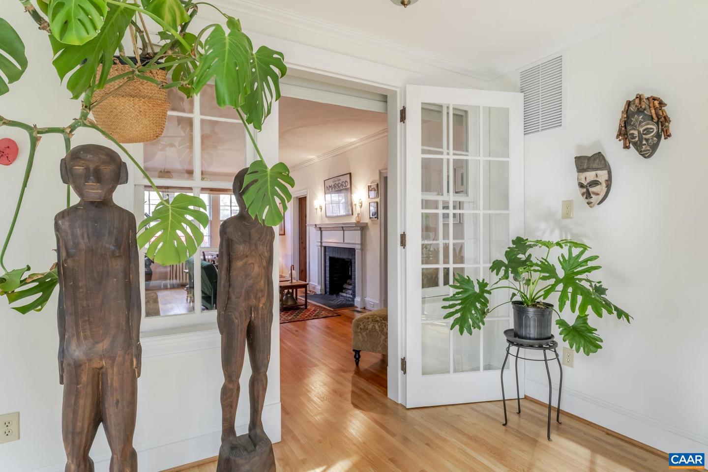 114 BOLLINGWOOD RD, CHARLOTTESVILLE, Virginia 22903, 4 Bedrooms Bedrooms, ,3 BathroomsBathrooms,Residential,For sale,114 BOLLINGWOOD RD,670965 MLS # 670965 114 BOLLINGWOOD RD, CHARLOTTESVILLE, Virginia 22903, 4 Bedrooms Bedrooms, ,3 BathroomsBathrooms,Residential,For sale,114 BOLLINGWOOD RD,670965 MLS # 670965