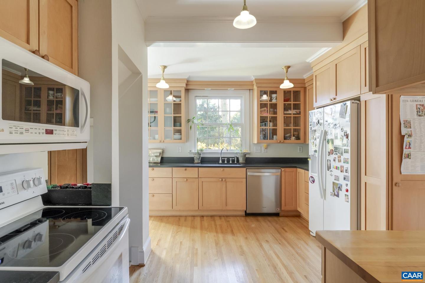 114 BOLLINGWOOD RD, CHARLOTTESVILLE, Virginia 22903, 4 Bedrooms Bedrooms, ,3 BathroomsBathrooms,Residential,For sale,114 BOLLINGWOOD RD,670965 MLS # 670965 114 BOLLINGWOOD RD, CHARLOTTESVILLE, Virginia 22903, 4 Bedrooms Bedrooms, ,3 BathroomsBathrooms,Residential,For sale,114 BOLLINGWOOD RD,670965 MLS # 670965