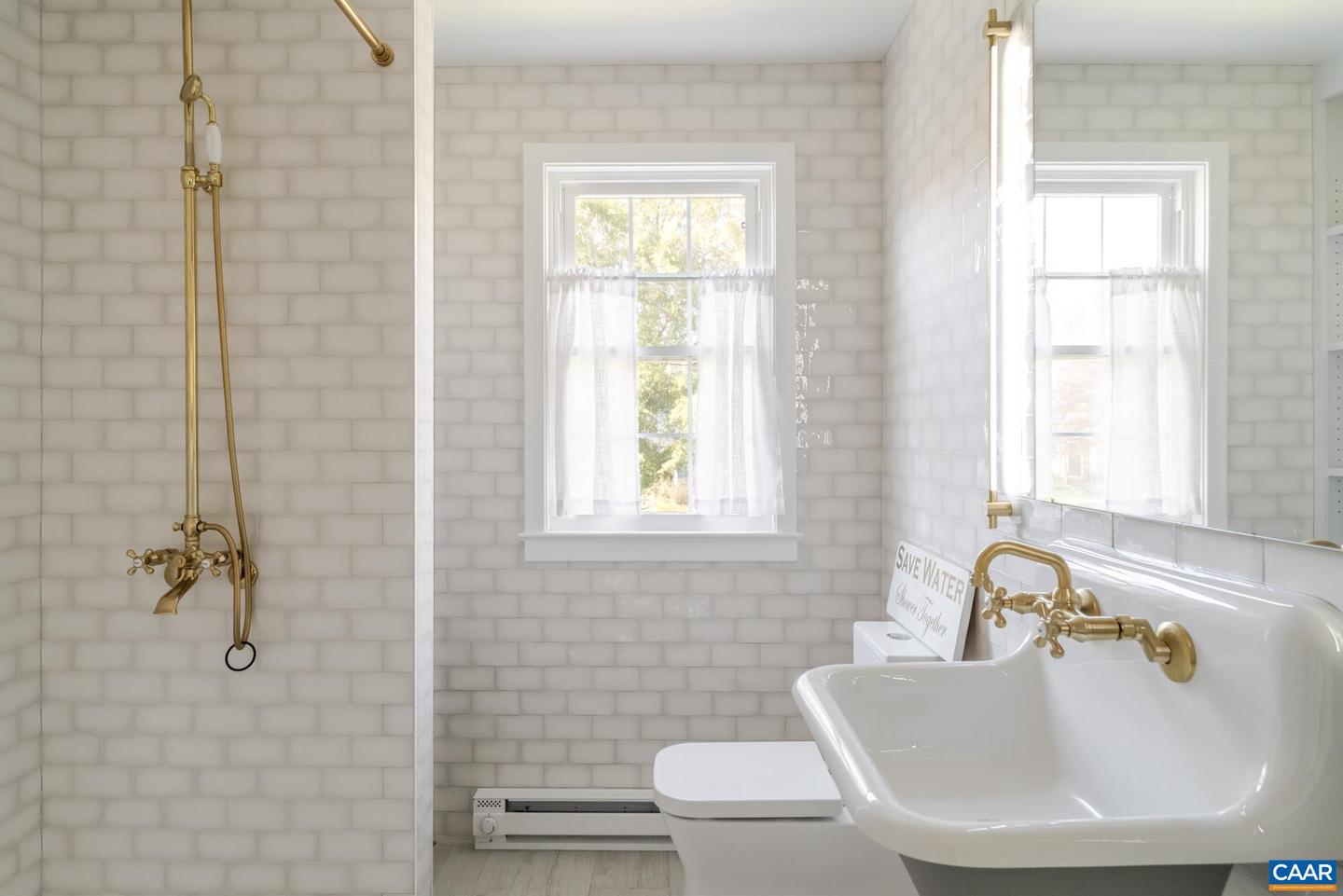 114 BOLLINGWOOD RD, CHARLOTTESVILLE, Virginia 22903, 4 Bedrooms Bedrooms, ,3 BathroomsBathrooms,Residential,For sale,114 BOLLINGWOOD RD,670965 MLS # 670965 114 BOLLINGWOOD RD, CHARLOTTESVILLE, Virginia 22903, 4 Bedrooms Bedrooms, ,3 BathroomsBathrooms,Residential,For sale,114 BOLLINGWOOD RD,670965 MLS # 670965