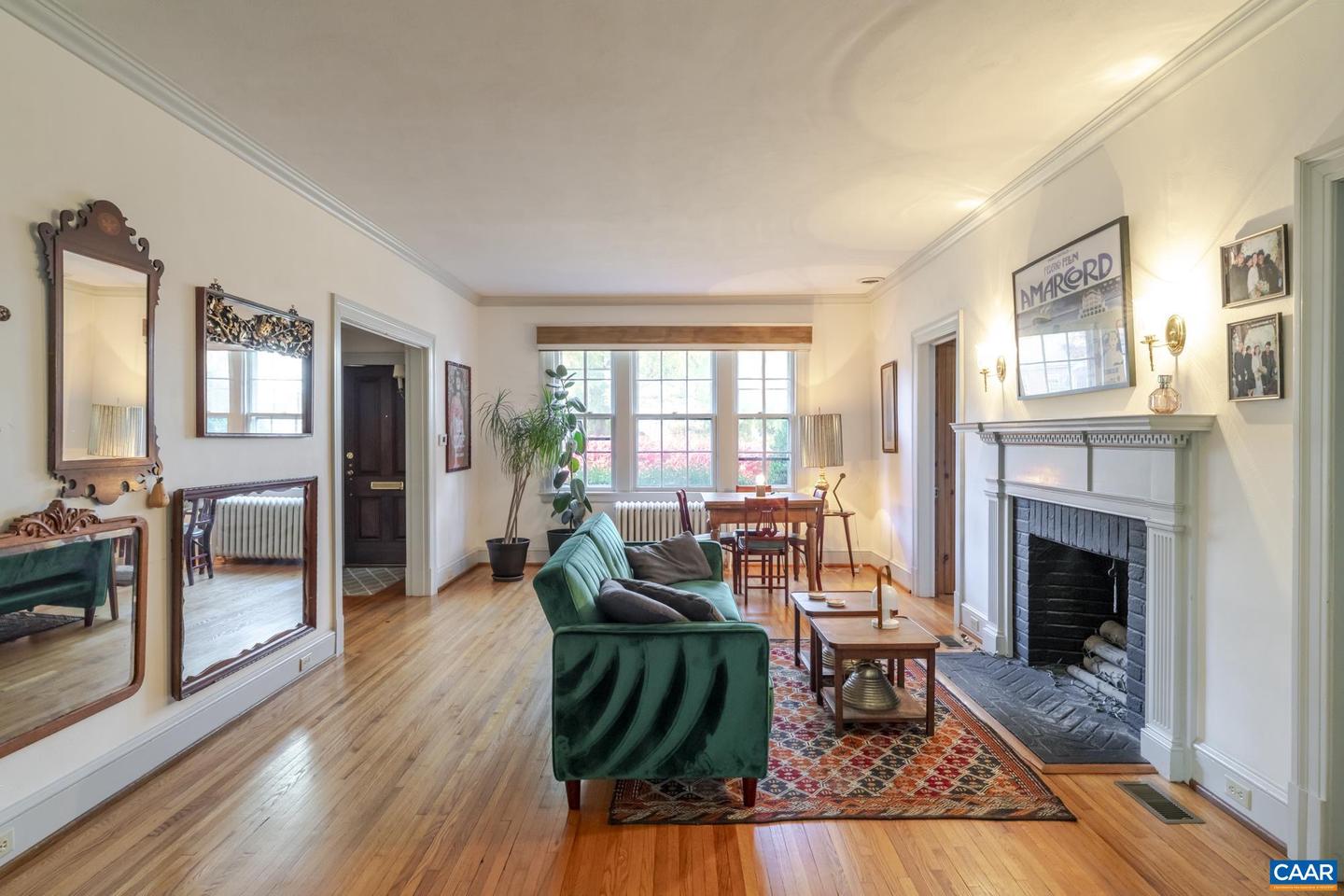 114 BOLLINGWOOD RD, CHARLOTTESVILLE, Virginia 22903, 4 Bedrooms Bedrooms, ,3 BathroomsBathrooms,Residential,For sale,114 BOLLINGWOOD RD,670965 MLS # 670965 114 BOLLINGWOOD RD, CHARLOTTESVILLE, Virginia 22903, 4 Bedrooms Bedrooms, ,3 BathroomsBathrooms,Residential,For sale,114 BOLLINGWOOD RD,670965 MLS # 670965