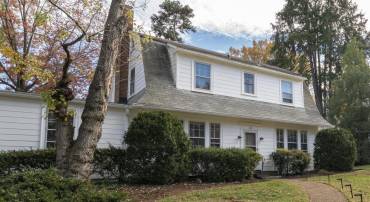 114 BOLLINGWOOD RD, CHARLOTTESVILLE, Virginia 22903, 4 Bedrooms Bedrooms, ,3 BathroomsBathrooms,Residential,For sale,114 BOLLINGWOOD RD,670965 MLS # 670965