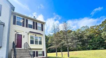 14212 SAVANNAH DR, WOODBRIDGE, Virginia 22193, 3 Bedrooms Bedrooms, ,2 BathroomsBathrooms,Residential,For sale,14212 SAVANNAH DR,VAPW2107662 MLS # VAPW2107662