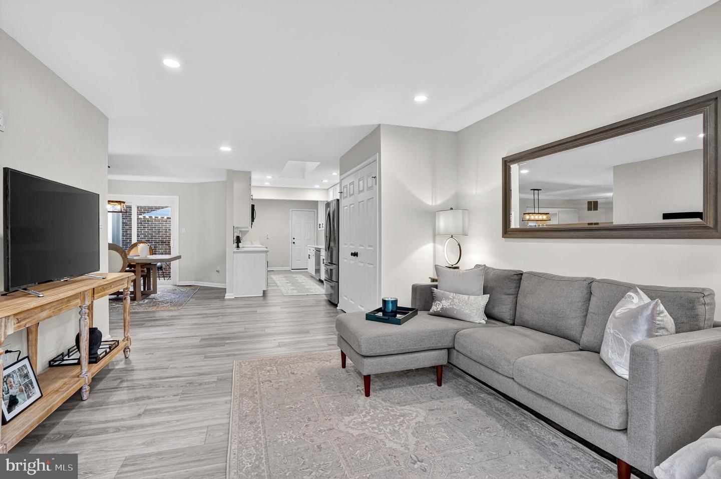 3889 TUSICO PL, FAIRFAX, Virginia 22030, 3 Bedrooms Bedrooms, ,3 BathroomsBathrooms,Residential,For sale,3889 TUSICO PL,VAFC2007384 MLS # VAFC2007384 3889 TUSICO PL, FAIRFAX, Virginia 22030, 3 Bedrooms Bedrooms, ,3 BathroomsBathrooms,Residential,For sale,3889 TUSICO PL,VAFC2007384 MLS # VAFC2007384