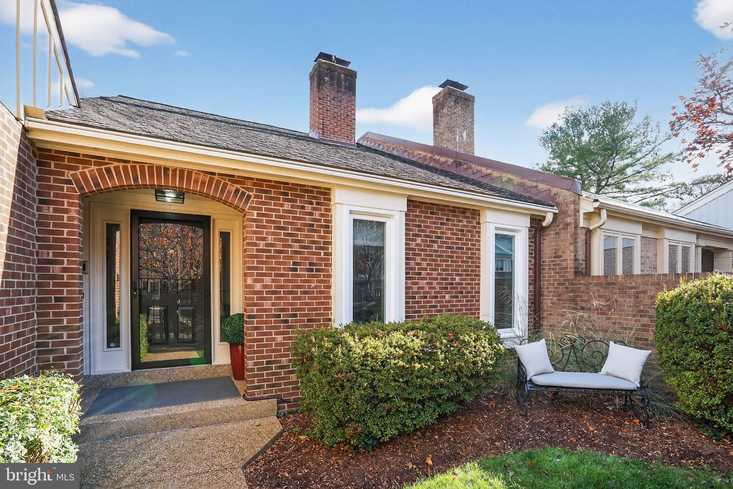 3889 TUSICO PL, FAIRFAX, Virginia 22030, 3 Bedrooms Bedrooms, ,3 BathroomsBathrooms,Residential,For sale,3889 TUSICO PL,VAFC2007384 MLS # VAFC2007384 3889 TUSICO PL, FAIRFAX, Virginia 22030, 3 Bedrooms Bedrooms, ,3 BathroomsBathrooms,Residential,For sale,3889 TUSICO PL,VAFC2007384 MLS # VAFC2007384