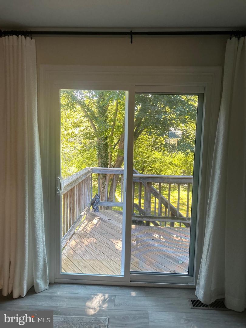 3889 TUSICO PL, FAIRFAX, Virginia 22030, 3 Bedrooms Bedrooms, ,3 BathroomsBathrooms,Residential,For sale,3889 TUSICO PL,VAFC2007384 MLS # VAFC2007384 3889 TUSICO PL, FAIRFAX, Virginia 22030, 3 Bedrooms Bedrooms, ,3 BathroomsBathrooms,Residential,For sale,3889 TUSICO PL,VAFC2007384 MLS # VAFC2007384