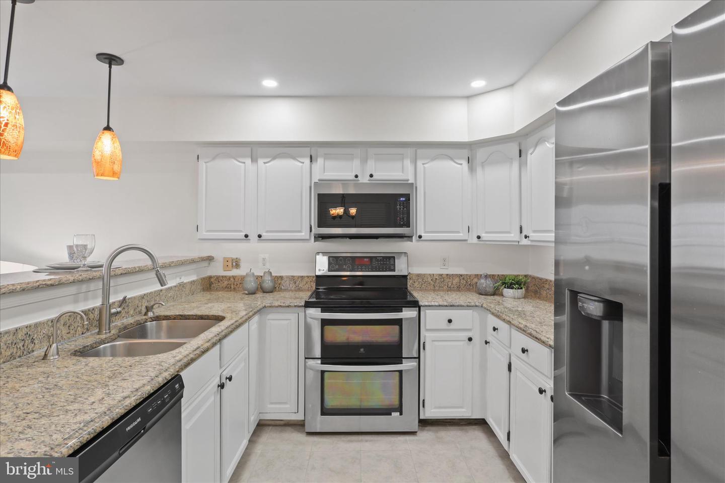 429 FORTRESS WAY #429, OCCOQUAN, Virginia 22125, 3 Bedrooms Bedrooms, ,3 BathroomsBathrooms,Residential,For sale,429 FORTRESS WAY #429,VAPW2107714 MLS # VAPW2107714 429 FORTRESS WAY #429, OCCOQUAN, Virginia 22125, 3 Bedrooms Bedrooms, ,3 BathroomsBathrooms,Residential,For sale,429 FORTRESS WAY #429,VAPW2107714 MLS # VAPW2107714