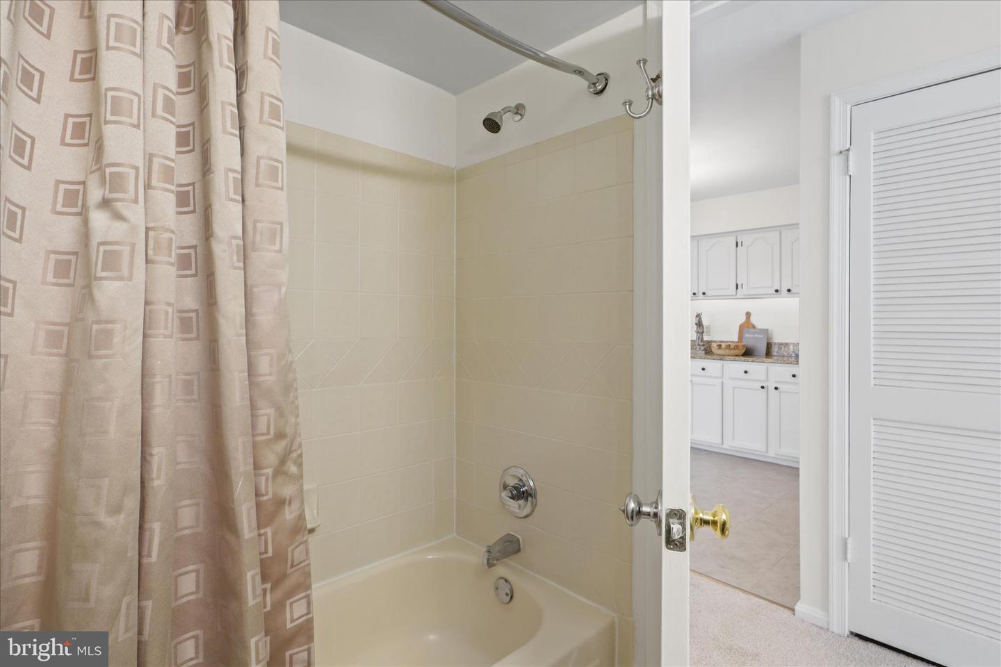 429 FORTRESS WAY #429, OCCOQUAN, Virginia 22125, 3 Bedrooms Bedrooms, ,3 BathroomsBathrooms,Residential,For sale,429 FORTRESS WAY #429,VAPW2107714 MLS # VAPW2107714 429 FORTRESS WAY #429, OCCOQUAN, Virginia 22125, 3 Bedrooms Bedrooms, ,3 BathroomsBathrooms,Residential,For sale,429 FORTRESS WAY #429,VAPW2107714 MLS # VAPW2107714