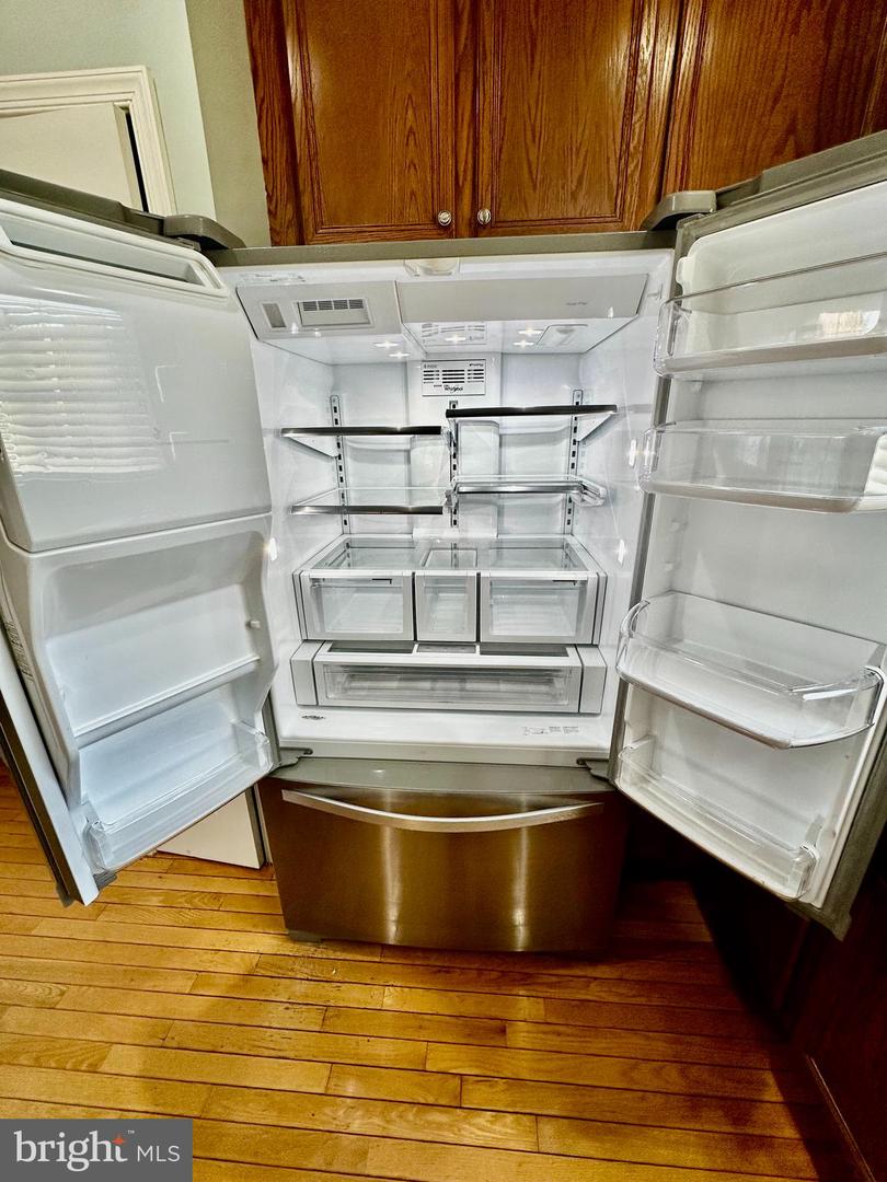 43438 OXEN LN, CHANTILLY, Virginia 20152, 4 Bedrooms Bedrooms, ,3 BathroomsBathrooms,Residential,For sale,43438 OXEN LN,VALO2111098 MLS # VALO2111098 43438 OXEN LN, CHANTILLY, Virginia 20152, 4 Bedrooms Bedrooms, ,3 BathroomsBathrooms,Residential,For sale,43438 OXEN LN,VALO2111098 MLS # VALO2111098