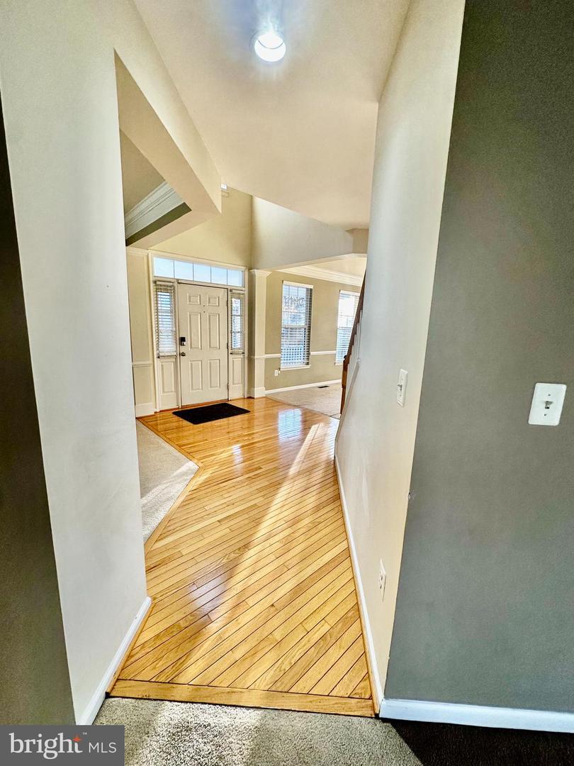 43438 OXEN LN, CHANTILLY, Virginia 20152, 4 Bedrooms Bedrooms, ,3 BathroomsBathrooms,Residential,For sale,43438 OXEN LN,VALO2111098 MLS # VALO2111098 43438 OXEN LN, CHANTILLY, Virginia 20152, 4 Bedrooms Bedrooms, ,3 BathroomsBathrooms,Residential,For sale,43438 OXEN LN,VALO2111098 MLS # VALO2111098