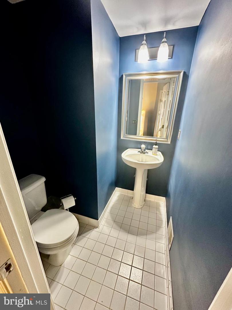 43438 OXEN LN, CHANTILLY, Virginia 20152, 4 Bedrooms Bedrooms, ,3 BathroomsBathrooms,Residential,For sale,43438 OXEN LN,VALO2111098 MLS # VALO2111098 43438 OXEN LN, CHANTILLY, Virginia 20152, 4 Bedrooms Bedrooms, ,3 BathroomsBathrooms,Residential,For sale,43438 OXEN LN,VALO2111098 MLS # VALO2111098