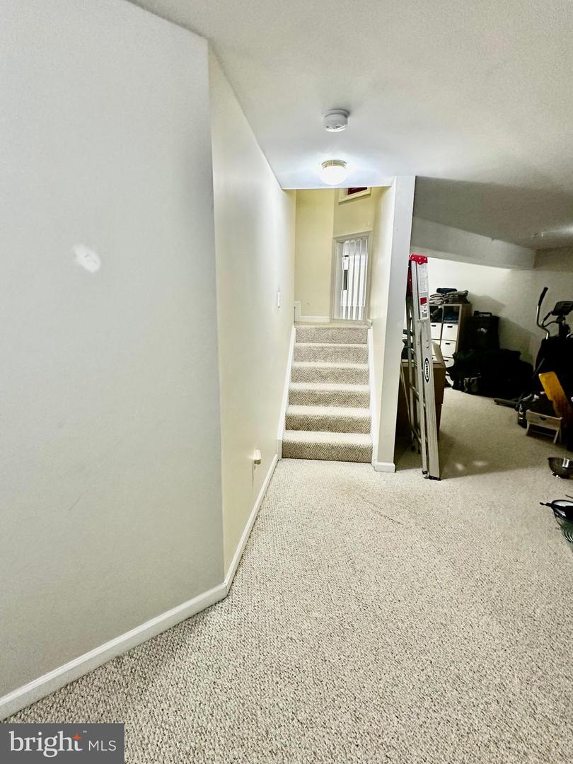 43438 OXEN LN, CHANTILLY, Virginia 20152, 4 Bedrooms Bedrooms, ,3 BathroomsBathrooms,Residential,For sale,43438 OXEN LN,VALO2111098 MLS # VALO2111098 43438 OXEN LN, CHANTILLY, Virginia 20152, 4 Bedrooms Bedrooms, ,3 BathroomsBathrooms,Residential,For sale,43438 OXEN LN,VALO2111098 MLS # VALO2111098