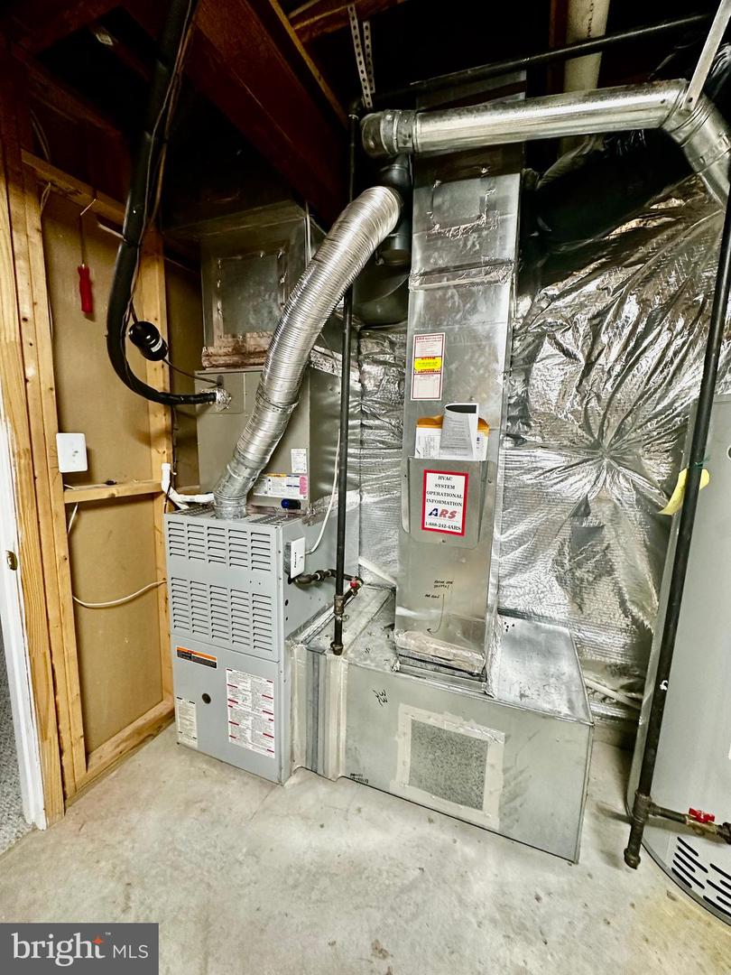 43438 OXEN LN, CHANTILLY, Virginia 20152, 4 Bedrooms Bedrooms, ,3 BathroomsBathrooms,Residential,For sale,43438 OXEN LN,VALO2111098 MLS # VALO2111098 43438 OXEN LN, CHANTILLY, Virginia 20152, 4 Bedrooms Bedrooms, ,3 BathroomsBathrooms,Residential,For sale,43438 OXEN LN,VALO2111098 MLS # VALO2111098