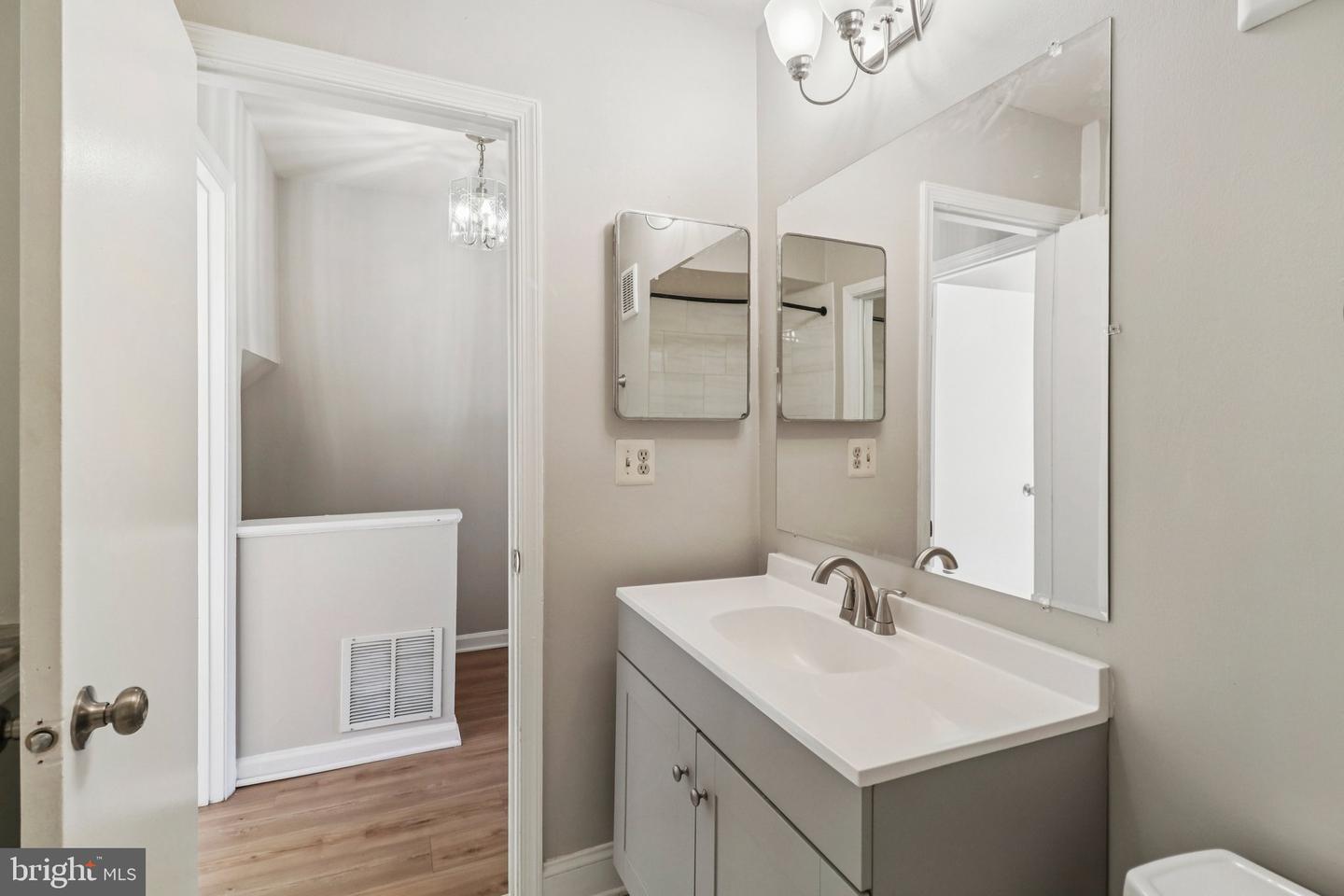 5912 MINUTEMEN RD #295, SPRINGFIELD, Virginia 22152, 2 Bedrooms Bedrooms, ,1 BathroomBathrooms,Residential,For sale,5912 MINUTEMEN RD #295,VAFX2278950 MLS # VAFX2278950 5912 MINUTEMEN RD #295, SPRINGFIELD, Virginia 22152, 2 Bedrooms Bedrooms, ,1 BathroomBathrooms,Residential,For sale,5912 MINUTEMEN RD #295,VAFX2278950 MLS # VAFX2278950