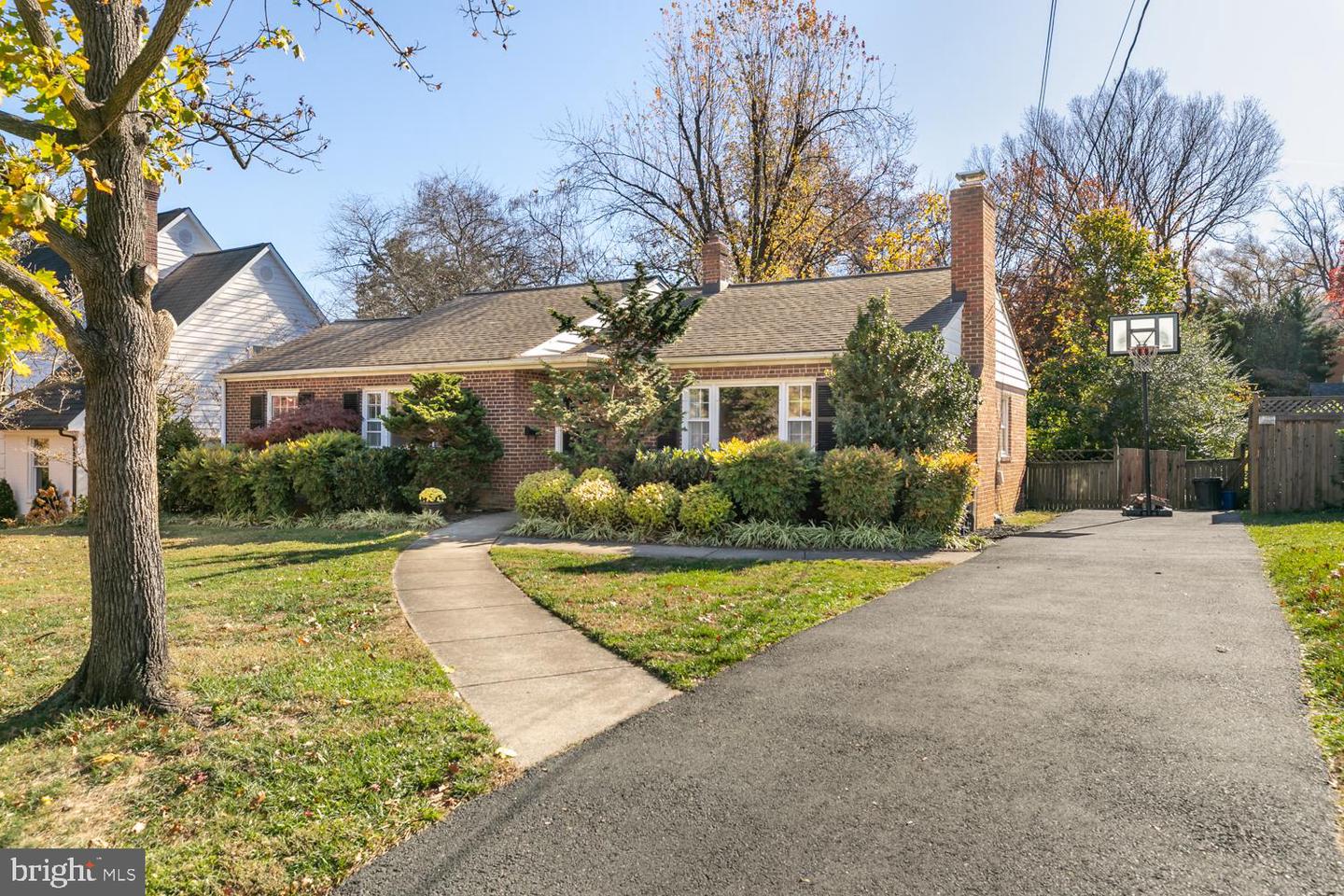 1104 TUCKAHOE LN, ALEXANDRIA, Virginia 22302, 3 Bedrooms Bedrooms, ,2 BathroomsBathrooms,Residential,For sale,1104 TUCKAHOE LN,VAAX2051780 MLS # VAAX2051780 1104 TUCKAHOE LN, ALEXANDRIA, Virginia 22302, 3 Bedrooms Bedrooms, ,2 BathroomsBathrooms,Residential,For sale,1104 TUCKAHOE LN,VAAX2051780 MLS # VAAX2051780