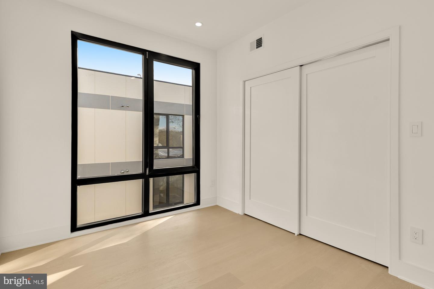 1810 CENTRAL PL NE #2, WASHINGTON, District Of Columbia 20002, 4 Bedrooms Bedrooms, ,4 BathroomsBathrooms,Residential,For sale,1810 CENTRAL PL NE #2,DCDC2231622 MLS # DCDC2231622 1810 CENTRAL PL NE #2, WASHINGTON, District Of Columbia 20002, 4 Bedrooms Bedrooms, ,4 BathroomsBathrooms,Residential,For sale,1810 CENTRAL PL NE #2,DCDC2231622 MLS # DCDC2231622