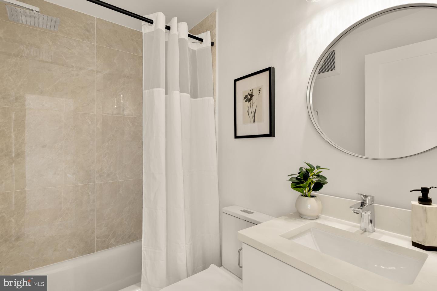 1810 CENTRAL PL NE #2, WASHINGTON, District Of Columbia 20002, 4 Bedrooms Bedrooms, ,4 BathroomsBathrooms,Residential,For sale,1810 CENTRAL PL NE #2,DCDC2231622 MLS # DCDC2231622 1810 CENTRAL PL NE #2, WASHINGTON, District Of Columbia 20002, 4 Bedrooms Bedrooms, ,4 BathroomsBathrooms,Residential,For sale,1810 CENTRAL PL NE #2,DCDC2231622 MLS # DCDC2231622