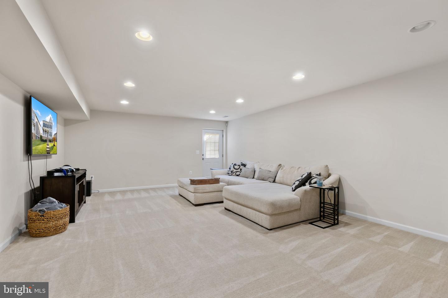 220 ALMOND DR, STAFFORD, Virginia 22554, 5 Bedrooms Bedrooms, ,3 BathroomsBathrooms,Residential,For sale,220 ALMOND DR,VAST2044202 MLS # VAST2044202 220 ALMOND DR, STAFFORD, Virginia 22554, 5 Bedrooms Bedrooms, ,3 BathroomsBathrooms,Residential,For sale,220 ALMOND DR,VAST2044202 MLS # VAST2044202