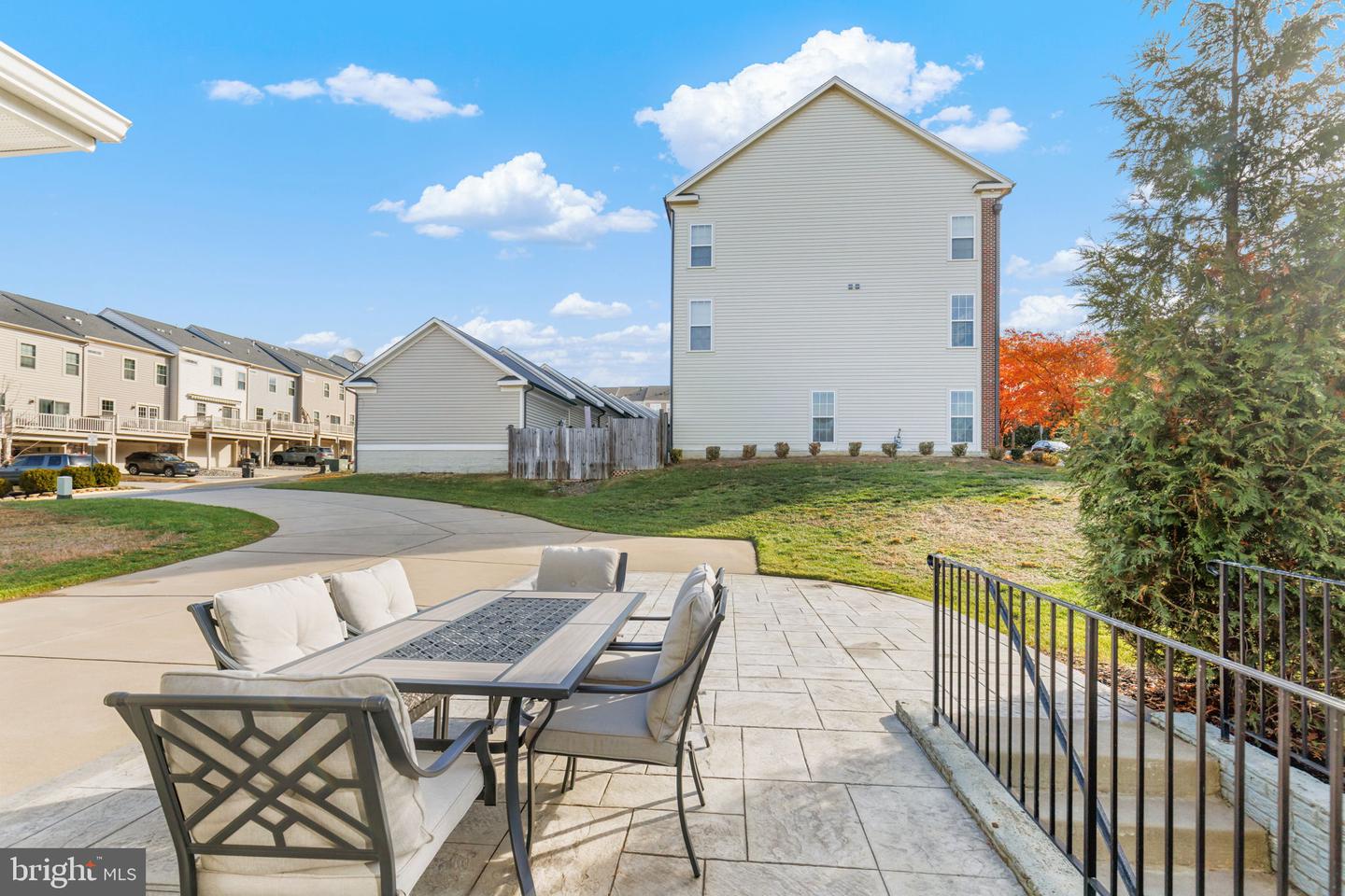 220 ALMOND DR, STAFFORD, Virginia 22554, 5 Bedrooms Bedrooms, ,3 BathroomsBathrooms,Residential,For sale,220 ALMOND DR,VAST2044202 MLS # VAST2044202 220 ALMOND DR, STAFFORD, Virginia 22554, 5 Bedrooms Bedrooms, ,3 BathroomsBathrooms,Residential,For sale,220 ALMOND DR,VAST2044202 MLS # VAST2044202