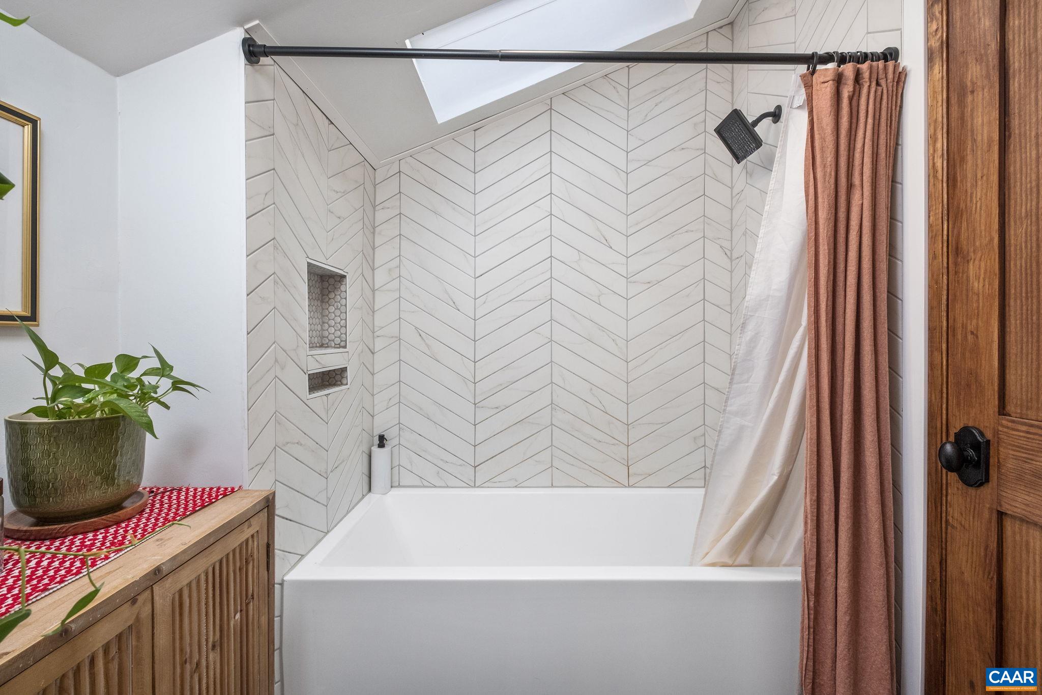 247 BLUE ROCK RDG, CHARLOTTESVILLE, Virginia 22903, 4 Bedrooms Bedrooms, ,3 BathroomsBathrooms,Residential,247 BLUE ROCK RDG,671144 MLS # 671144 247 BLUE ROCK RDG, CHARLOTTESVILLE, Virginia 22903, 4 Bedrooms Bedrooms, ,3 BathroomsBathrooms,Residential,247 BLUE ROCK RDG,671144 MLS # 671144