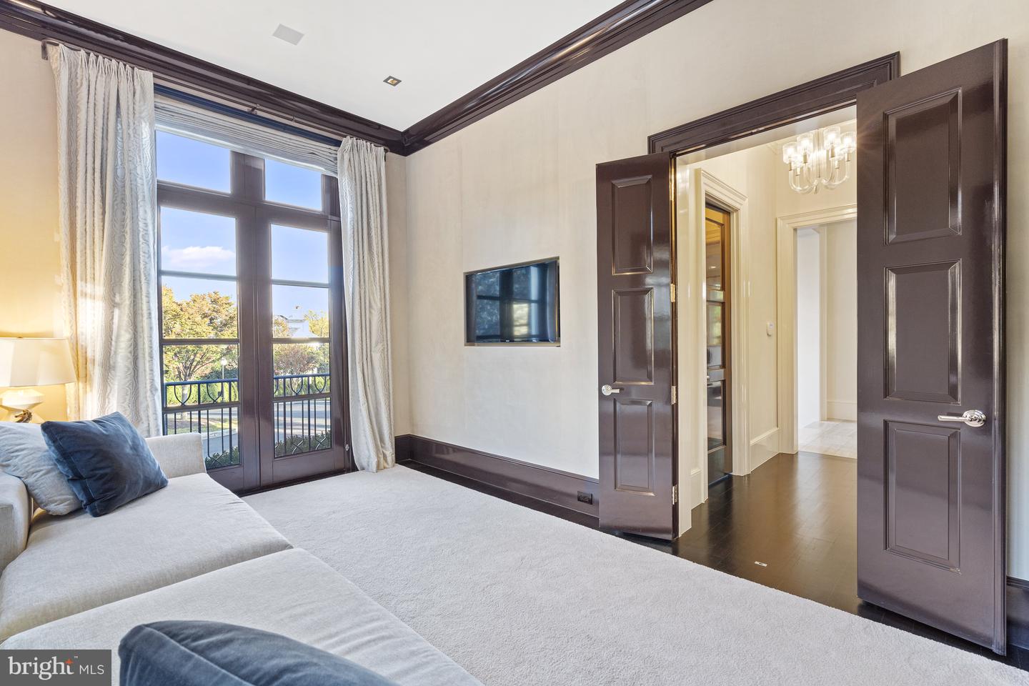 2109 DUNMORE LN NW, WASHINGTON, District Of Columbia 20007, 5 Bedrooms Bedrooms, ,5 BathroomsBathrooms,Residential,For sale,2109 DUNMORE LN NW,DCDC2231640 MLS # DCDC2231640 2109 DUNMORE LN NW, WASHINGTON, District Of Columbia 20007, 5 Bedrooms Bedrooms, ,5 BathroomsBathrooms,Residential,For sale,2109 DUNMORE LN NW,DCDC2231640 MLS # DCDC2231640