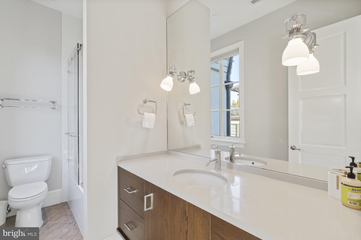 2109 DUNMORE LN NW, WASHINGTON, District Of Columbia 20007, 5 Bedrooms Bedrooms, ,5 BathroomsBathrooms,Residential,For sale,2109 DUNMORE LN NW,DCDC2231640 MLS # DCDC2231640 2109 DUNMORE LN NW, WASHINGTON, District Of Columbia 20007, 5 Bedrooms Bedrooms, ,5 BathroomsBathrooms,Residential,For sale,2109 DUNMORE LN NW,DCDC2231640 MLS # DCDC2231640