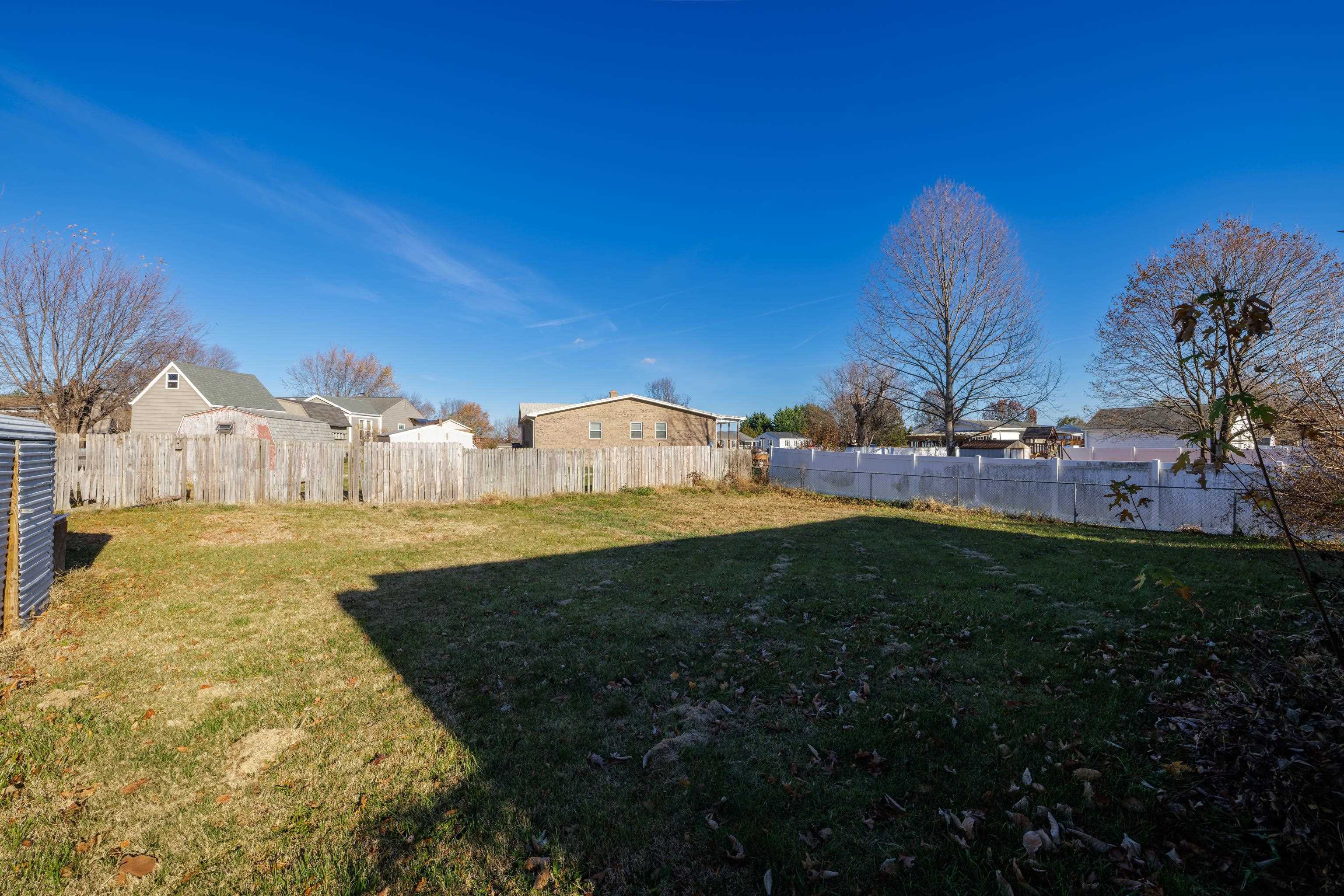 34 GENTRY RD, WEYERS CAVE, Virginia 20036, 3 Bedrooms Bedrooms, ,1 BathroomBathrooms,Residential,34 GENTRY RD,671152 MLS # 671152 34 GENTRY RD, WEYERS CAVE, Virginia 20036, 3 Bedrooms Bedrooms, ,1 BathroomBathrooms,Residential,34 GENTRY RD,671152 MLS # 671152