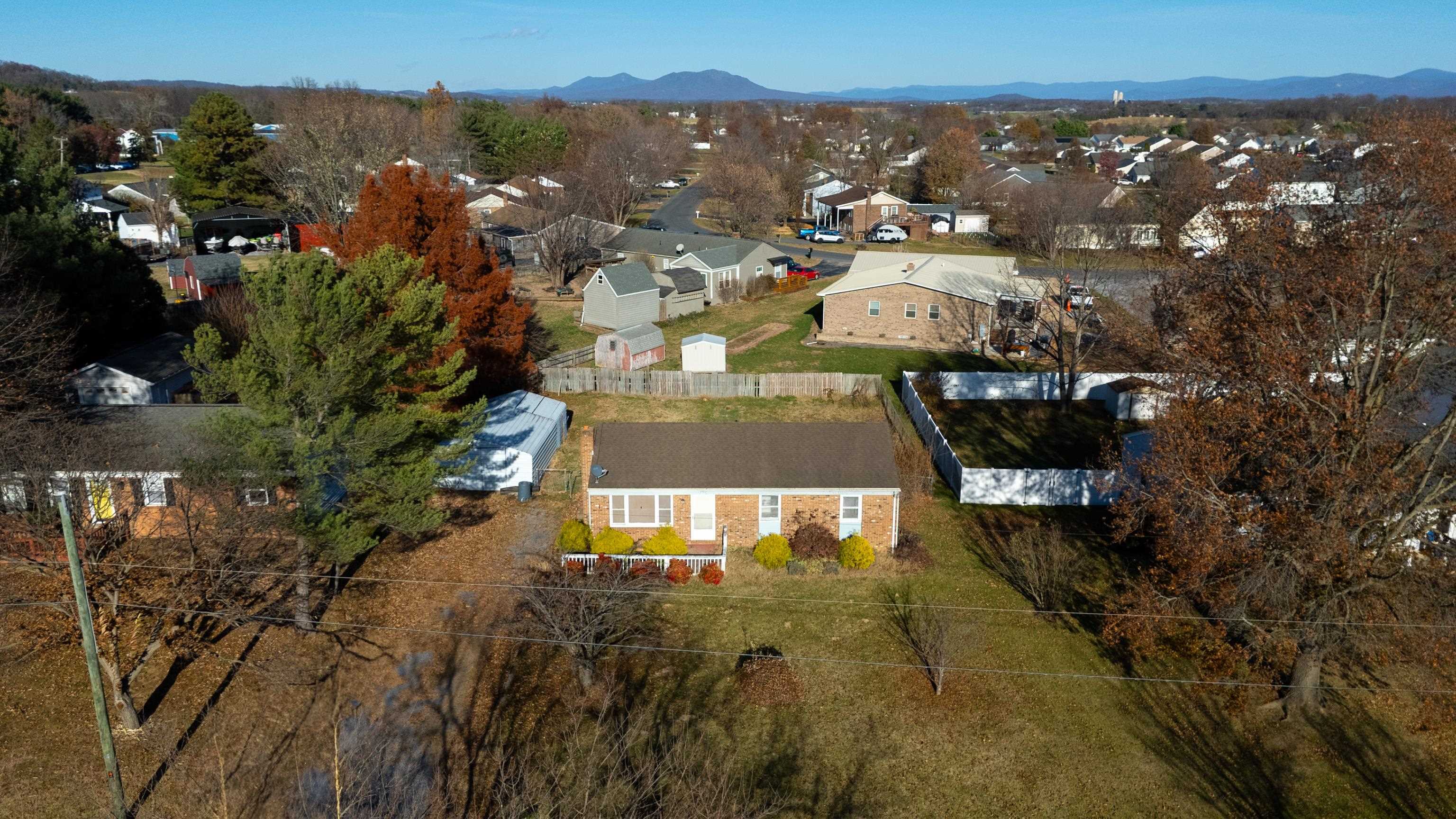 34 GENTRY RD, WEYERS CAVE, Virginia 20036, 3 Bedrooms Bedrooms, ,1 BathroomBathrooms,Residential,34 GENTRY RD,671152 MLS # 671152 34 GENTRY RD, WEYERS CAVE, Virginia 20036, 3 Bedrooms Bedrooms, ,1 BathroomBathrooms,Residential,34 GENTRY RD,671152 MLS # 671152