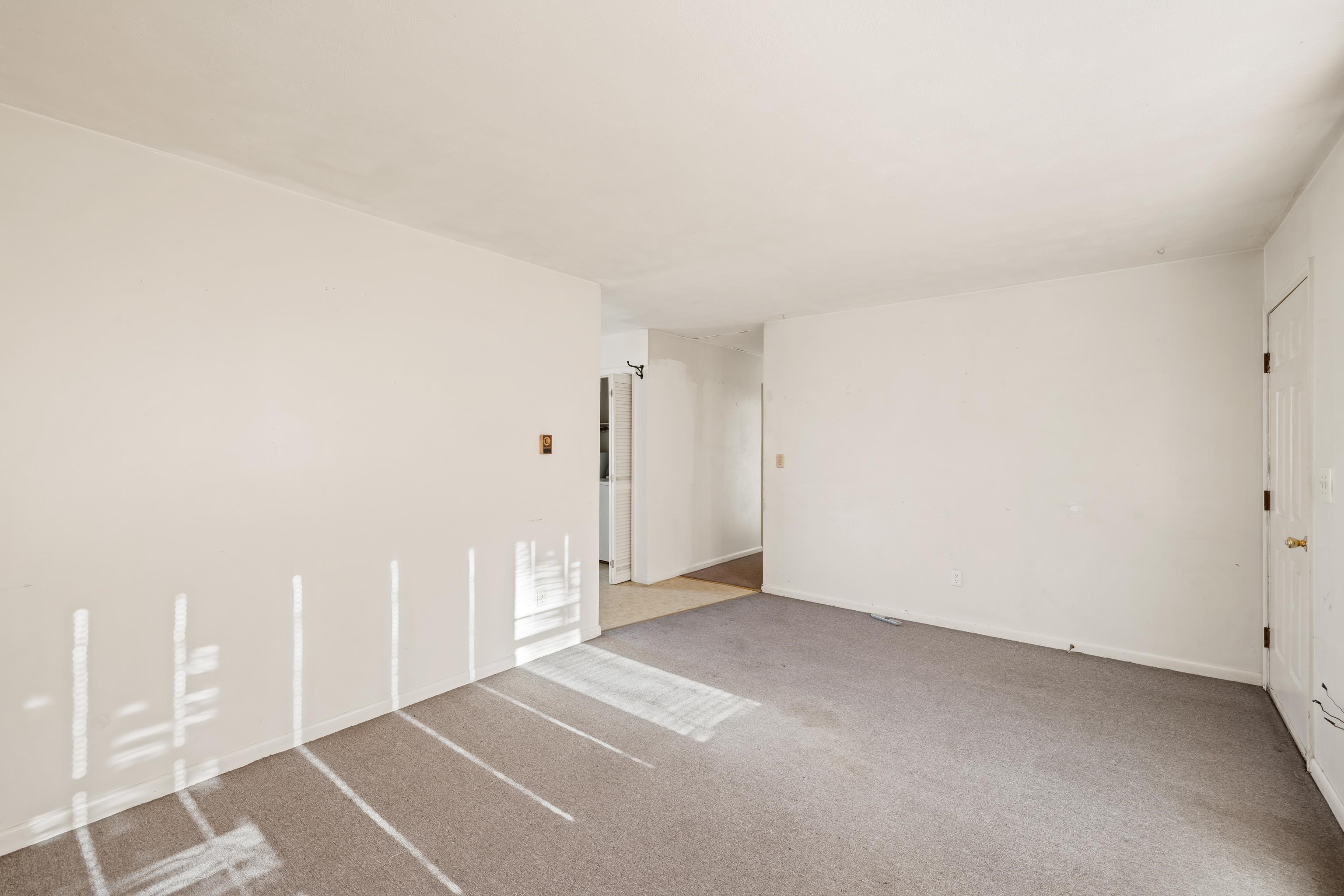 34 GENTRY RD, WEYERS CAVE, Virginia 20036, 3 Bedrooms Bedrooms, ,1 BathroomBathrooms,Residential,34 GENTRY RD,671152 MLS # 671152 34 GENTRY RD, WEYERS CAVE, Virginia 20036, 3 Bedrooms Bedrooms, ,1 BathroomBathrooms,Residential,34 GENTRY RD,671152 MLS # 671152