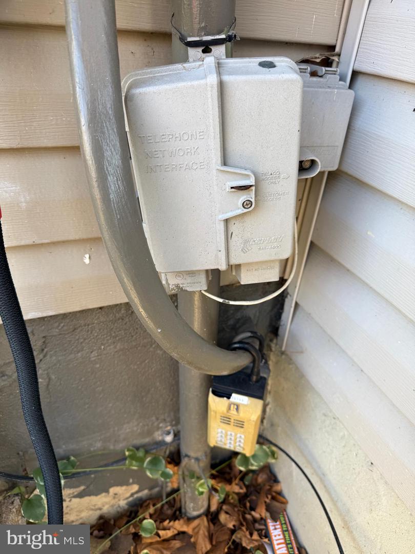 6433 FENESTRA CT #56B, BURKE, Virginia 22015, 3 Bedrooms Bedrooms, ,2 BathroomsBathrooms,Residential,For sale,6433 FENESTRA CT #56B,VAFX2278992 MLS # VAFX2278992 6433 FENESTRA CT #56B, BURKE, Virginia 22015, 3 Bedrooms Bedrooms, ,2 BathroomsBathrooms,Residential,For sale,6433 FENESTRA CT #56B,VAFX2278992 MLS # VAFX2278992