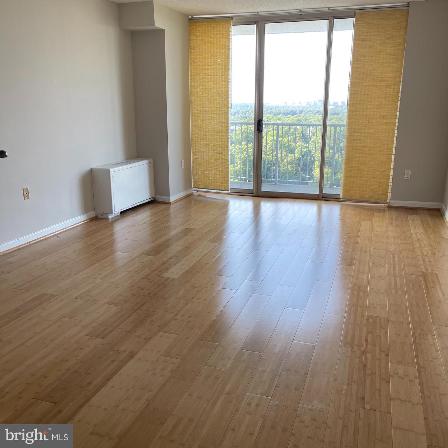 2500 N VAN DORN ST #1119, ALEXANDRIA, Virginia 22302, 1 Bedroom Bedrooms, 3 Rooms Rooms,1 BathroomBathrooms,Residential,For sale,2500 N VAN DORN ST #1119,VAAX2051794 MLS # VAAX2051794 2500 N VAN DORN ST #1119, ALEXANDRIA, Virginia 22302, 1 Bedroom Bedrooms, 3 Rooms Rooms,1 BathroomBathrooms,Residential,For sale,2500 N VAN DORN ST #1119,VAAX2051794 MLS # VAAX2051794
