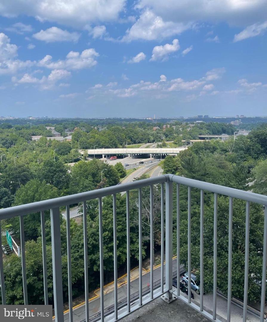 2500 N VAN DORN ST #1119, ALEXANDRIA, Virginia 22302, 1 Bedroom Bedrooms, 3 Rooms Rooms,1 BathroomBathrooms,Residential,For sale,2500 N VAN DORN ST #1119,VAAX2051794 MLS # VAAX2051794 2500 N VAN DORN ST #1119, ALEXANDRIA, Virginia 22302, 1 Bedroom Bedrooms, 3 Rooms Rooms,1 BathroomBathrooms,Residential,For sale,2500 N VAN DORN ST #1119,VAAX2051794 MLS # VAAX2051794