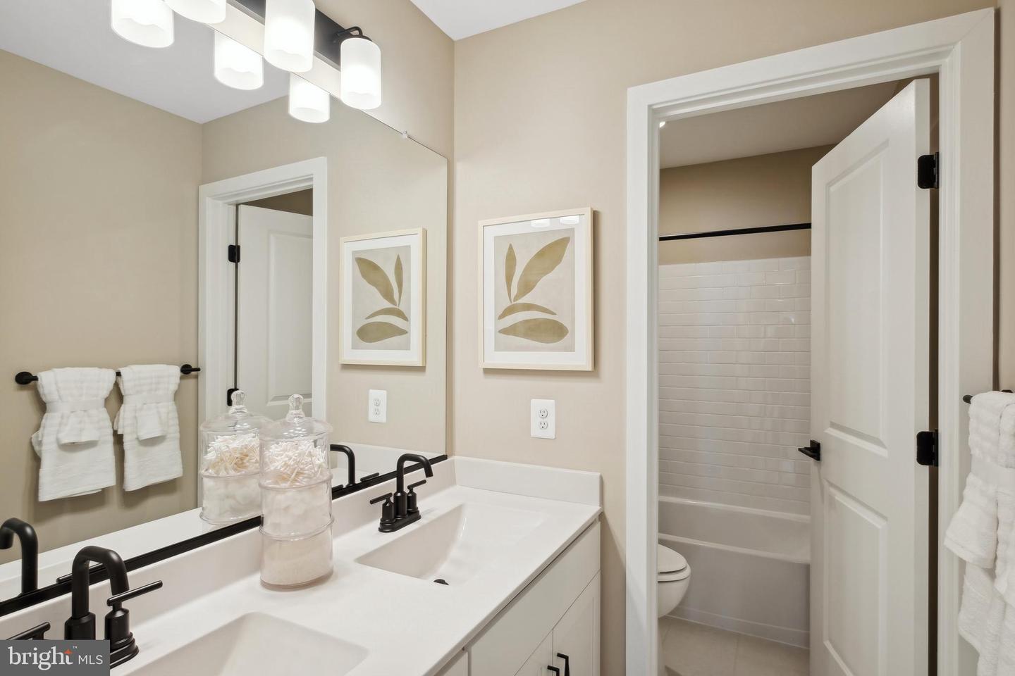 11182 HAZEL RUN WAY #LOT 91, FREDERICKSBURG, Virginia 22407, 5 Bedrooms Bedrooms, ,3 BathroomsBathrooms,Residential,For sale,11182 HAZEL RUN WAY #LOT 91,VASP2037578 MLS # VASP2037578 11182 HAZEL RUN WAY #LOT 91, FREDERICKSBURG, Virginia 22407, 5 Bedrooms Bedrooms, ,3 BathroomsBathrooms,Residential,For sale,11182 HAZEL RUN WAY #LOT 91,VASP2037578 MLS # VASP2037578