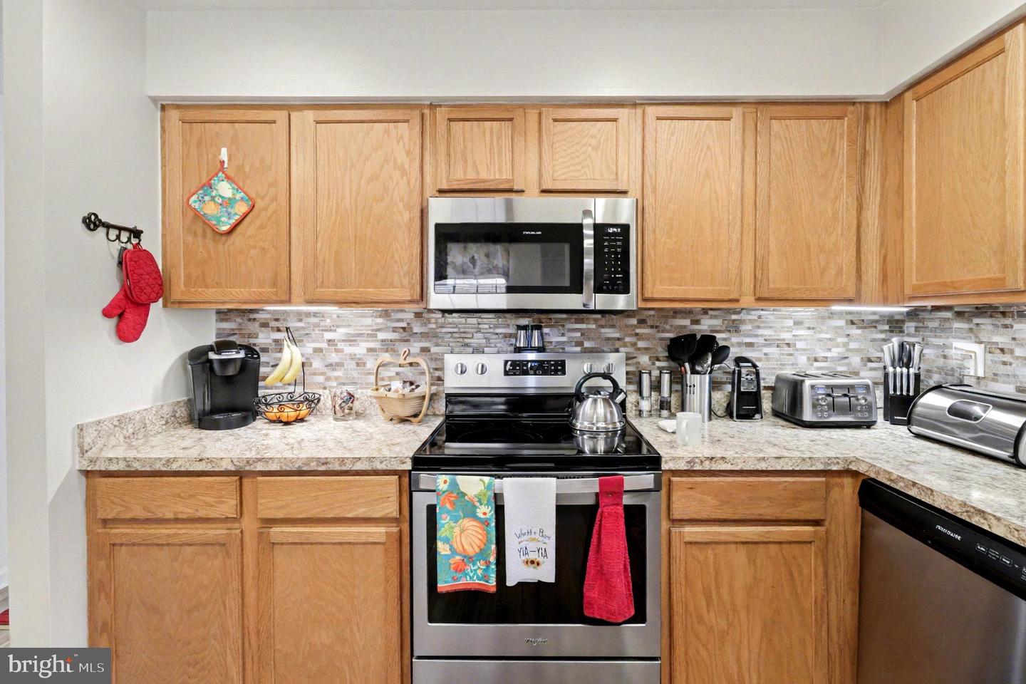 6 DOCKSIDE CT, MONTROSS, Virginia 22520, 4 Bedrooms Bedrooms, ,2 BathroomsBathrooms,Residential,For sale,6 DOCKSIDE CT,VAWE2010100 MLS # VAWE2010100 6 DOCKSIDE CT, MONTROSS, Virginia 22520, 4 Bedrooms Bedrooms, ,2 BathroomsBathrooms,Residential,For sale,6 DOCKSIDE CT,VAWE2010100 MLS # VAWE2010100