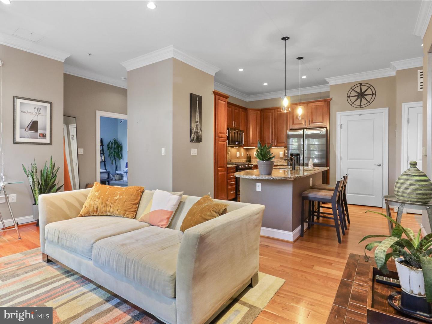 1023 N ROYAL ST #214, ALEXANDRIA, Virginia 22314, 1 Bedroom Bedrooms, ,1 BathroomBathrooms,Residential,For sale,1023 N ROYAL ST #214,VAAX2051796 MLS # VAAX2051796 1023 N ROYAL ST #214, ALEXANDRIA, Virginia 22314, 1 Bedroom Bedrooms, ,1 BathroomBathrooms,Residential,For sale,1023 N ROYAL ST #214,VAAX2051796 MLS # VAAX2051796