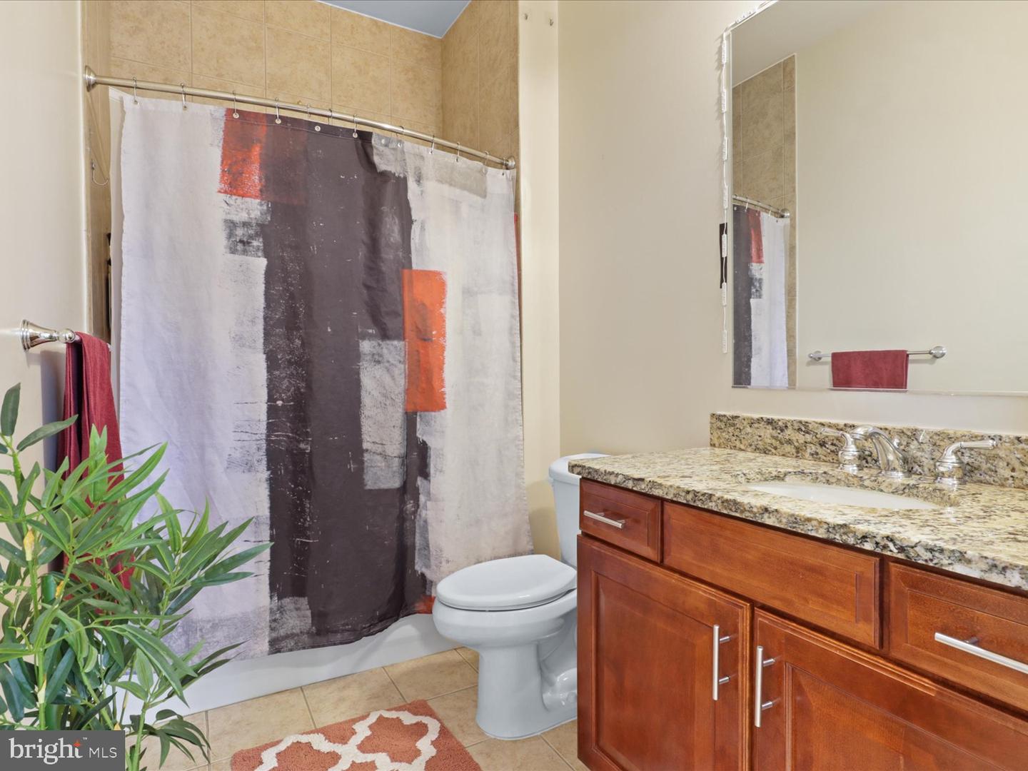 1023 N ROYAL ST #214, ALEXANDRIA, Virginia 22314, 1 Bedroom Bedrooms, ,1 BathroomBathrooms,Residential,For sale,1023 N ROYAL ST #214,VAAX2051796 MLS # VAAX2051796 1023 N ROYAL ST #214, ALEXANDRIA, Virginia 22314, 1 Bedroom Bedrooms, ,1 BathroomBathrooms,Residential,For sale,1023 N ROYAL ST #214,VAAX2051796 MLS # VAAX2051796