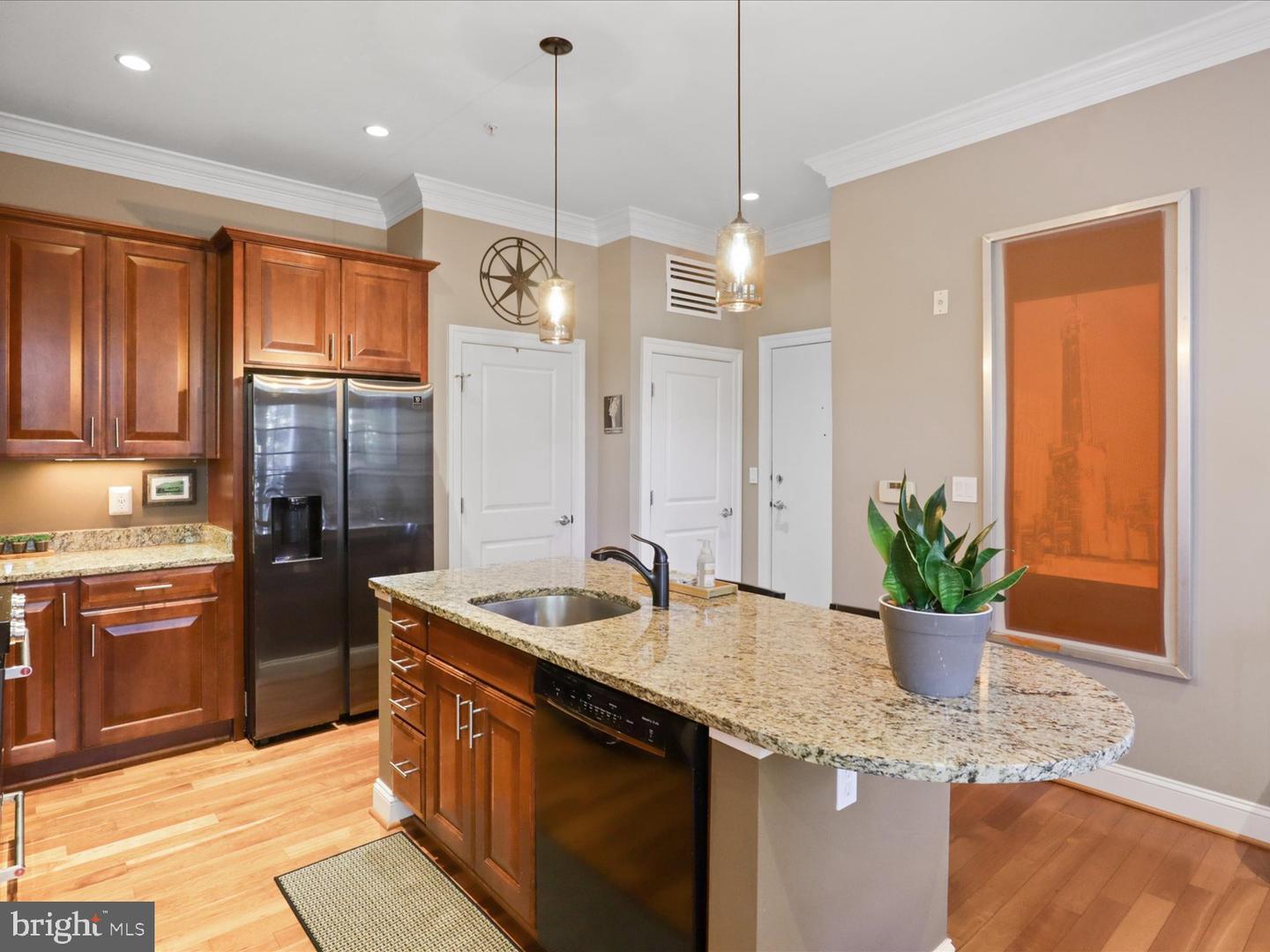 1023 N ROYAL ST #214, ALEXANDRIA, Virginia 22314, 1 Bedroom Bedrooms, ,1 BathroomBathrooms,Residential,For sale,1023 N ROYAL ST #214,VAAX2051796 MLS # VAAX2051796 1023 N ROYAL ST #214, ALEXANDRIA, Virginia 22314, 1 Bedroom Bedrooms, ,1 BathroomBathrooms,Residential,For sale,1023 N ROYAL ST #214,VAAX2051796 MLS # VAAX2051796