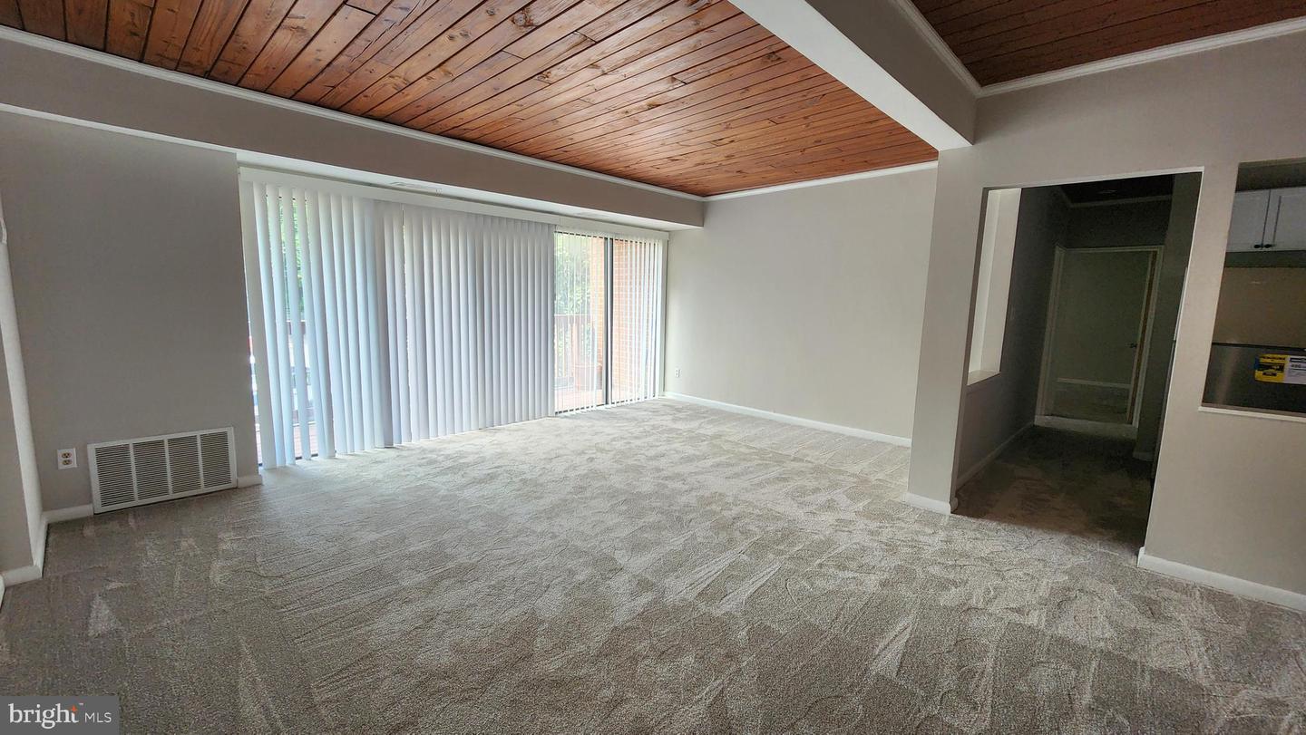 53 SKYHILL RD #301, ALEXANDRIA, Virginia 22314, 2 Bedrooms Bedrooms, ,2 BathroomsBathrooms,Residential,For sale,53 SKYHILL RD #301,VAAX2051798 MLS # VAAX2051798 53 SKYHILL RD #301, ALEXANDRIA, Virginia 22314, 2 Bedrooms Bedrooms, ,2 BathroomsBathrooms,Residential,For sale,53 SKYHILL RD #301,VAAX2051798 MLS # VAAX2051798