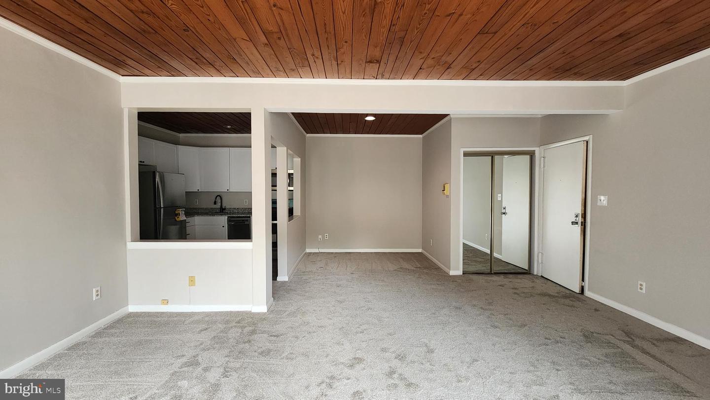 53 SKYHILL RD #301, ALEXANDRIA, Virginia 22314, 2 Bedrooms Bedrooms, ,2 BathroomsBathrooms,Residential,For sale,53 SKYHILL RD #301,VAAX2051798 MLS # VAAX2051798 53 SKYHILL RD #301, ALEXANDRIA, Virginia 22314, 2 Bedrooms Bedrooms, ,2 BathroomsBathrooms,Residential,For sale,53 SKYHILL RD #301,VAAX2051798 MLS # VAAX2051798